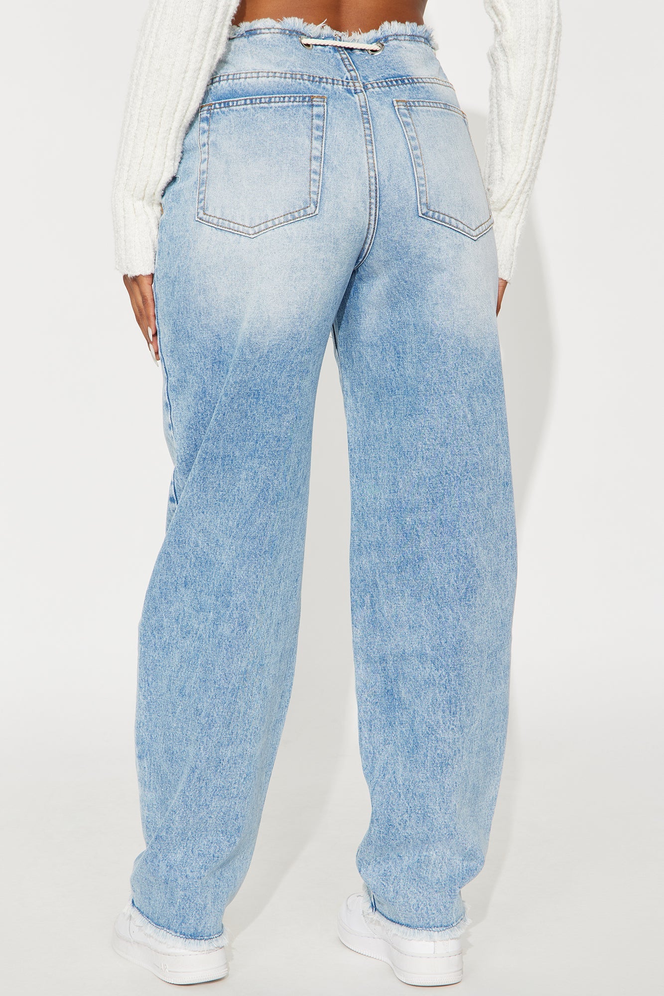Cut You Off Straight Leg Jeans - Light Wash