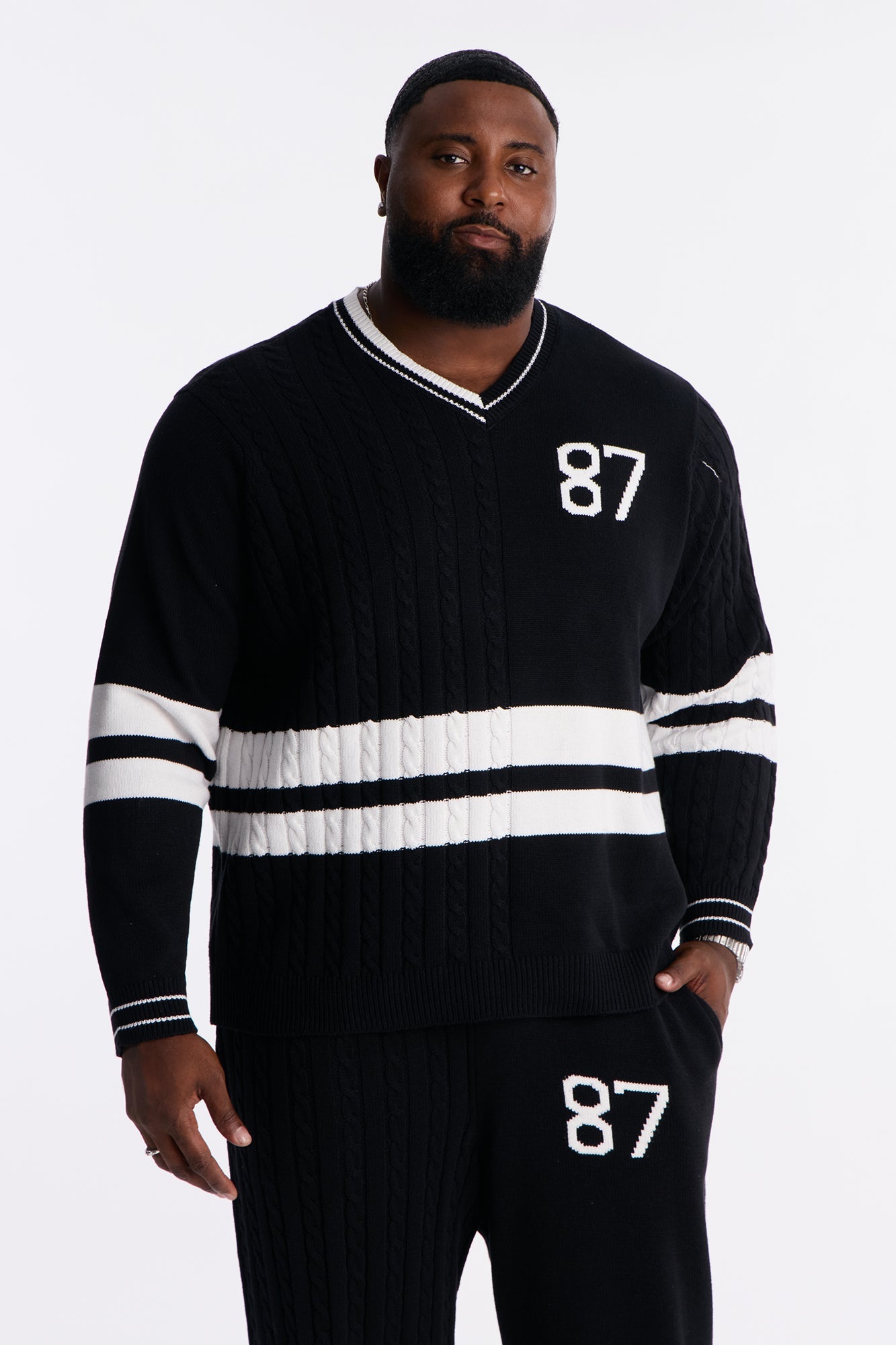 Preppy Life V Neck Sweater - Black/combo