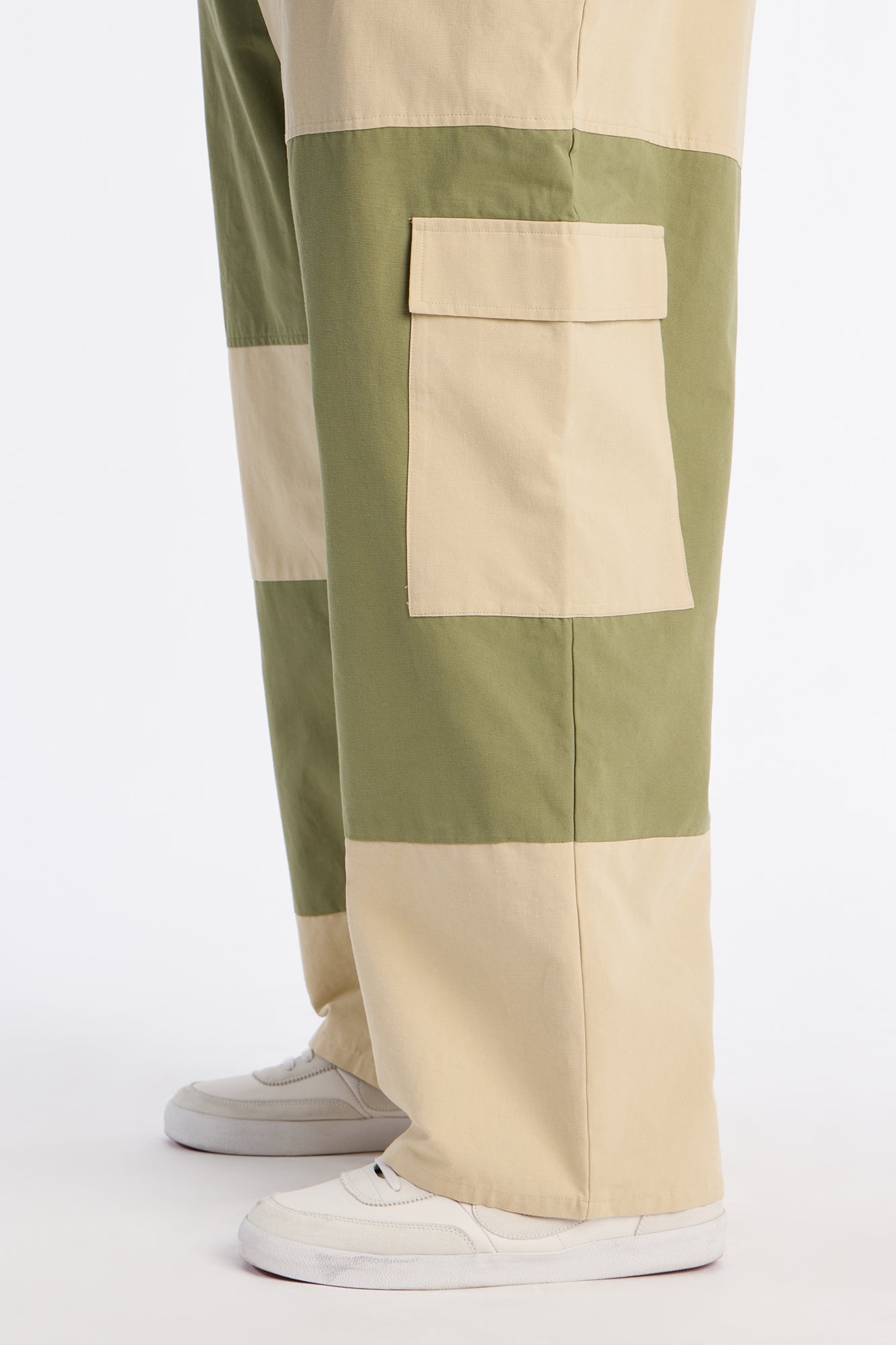 Baggy Colorblocked Cargo Pant - Green