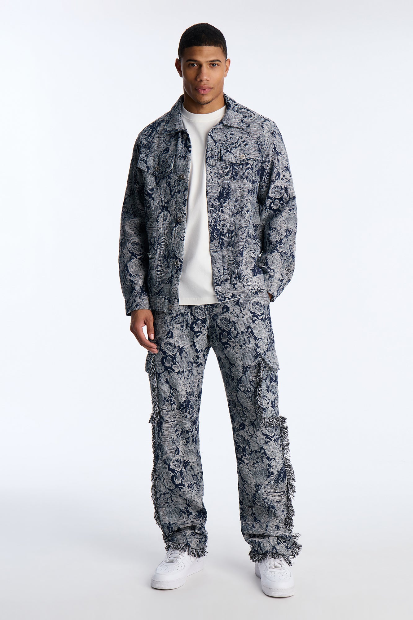 Give My Flowers Tapestry Trucker Jacket - Navy