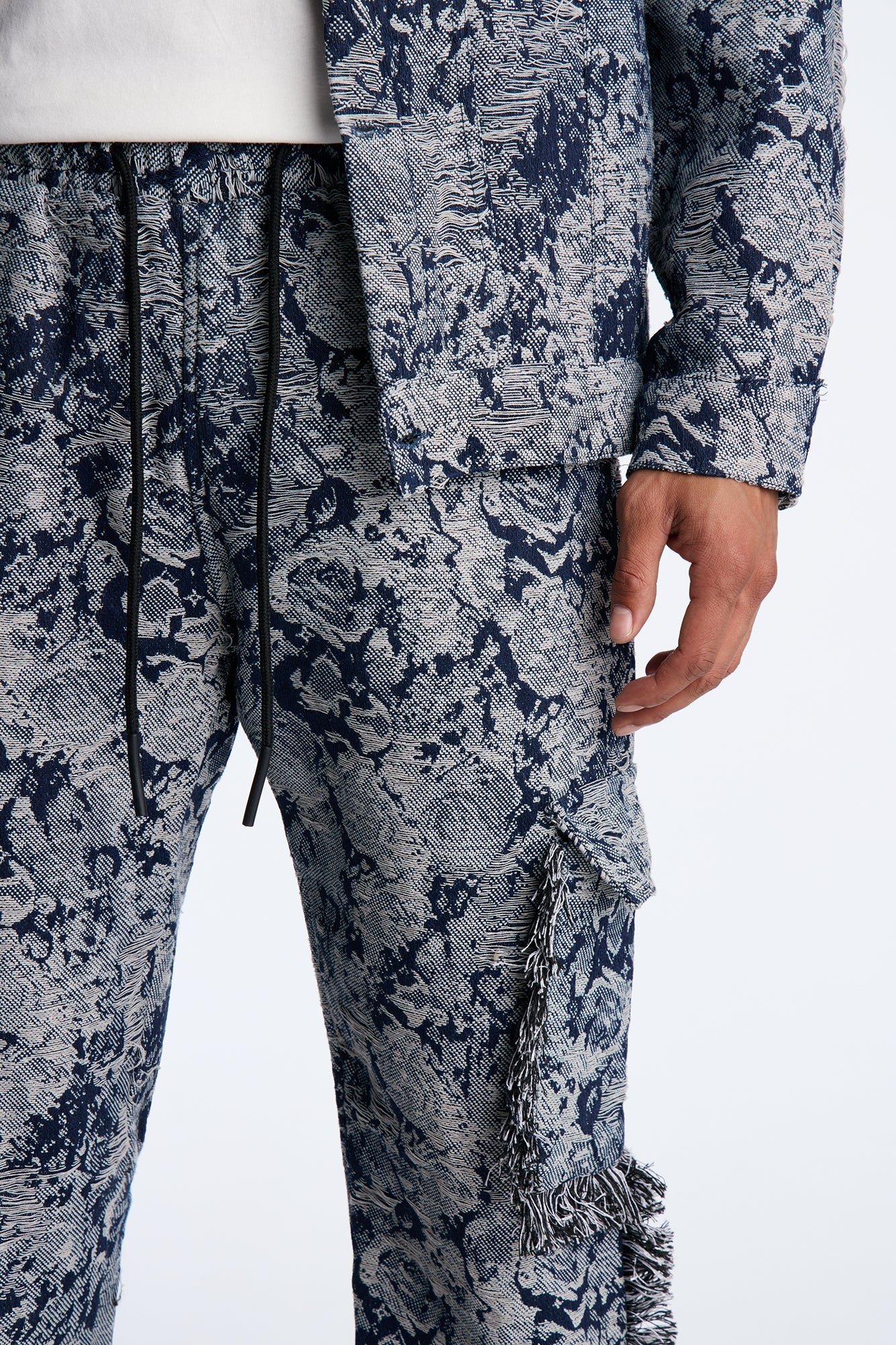 Straight Within The Roses Tapestry Cargo Pant - Navy/combo
