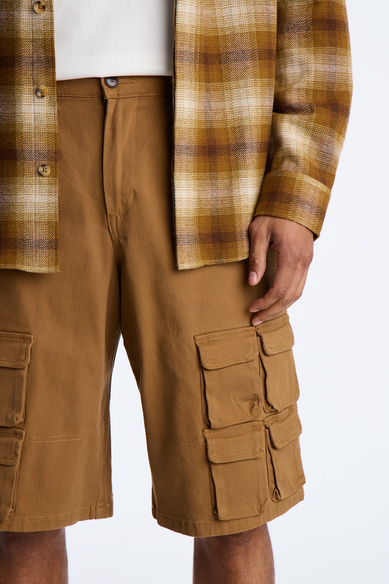 Bedford Utility Short - Tan