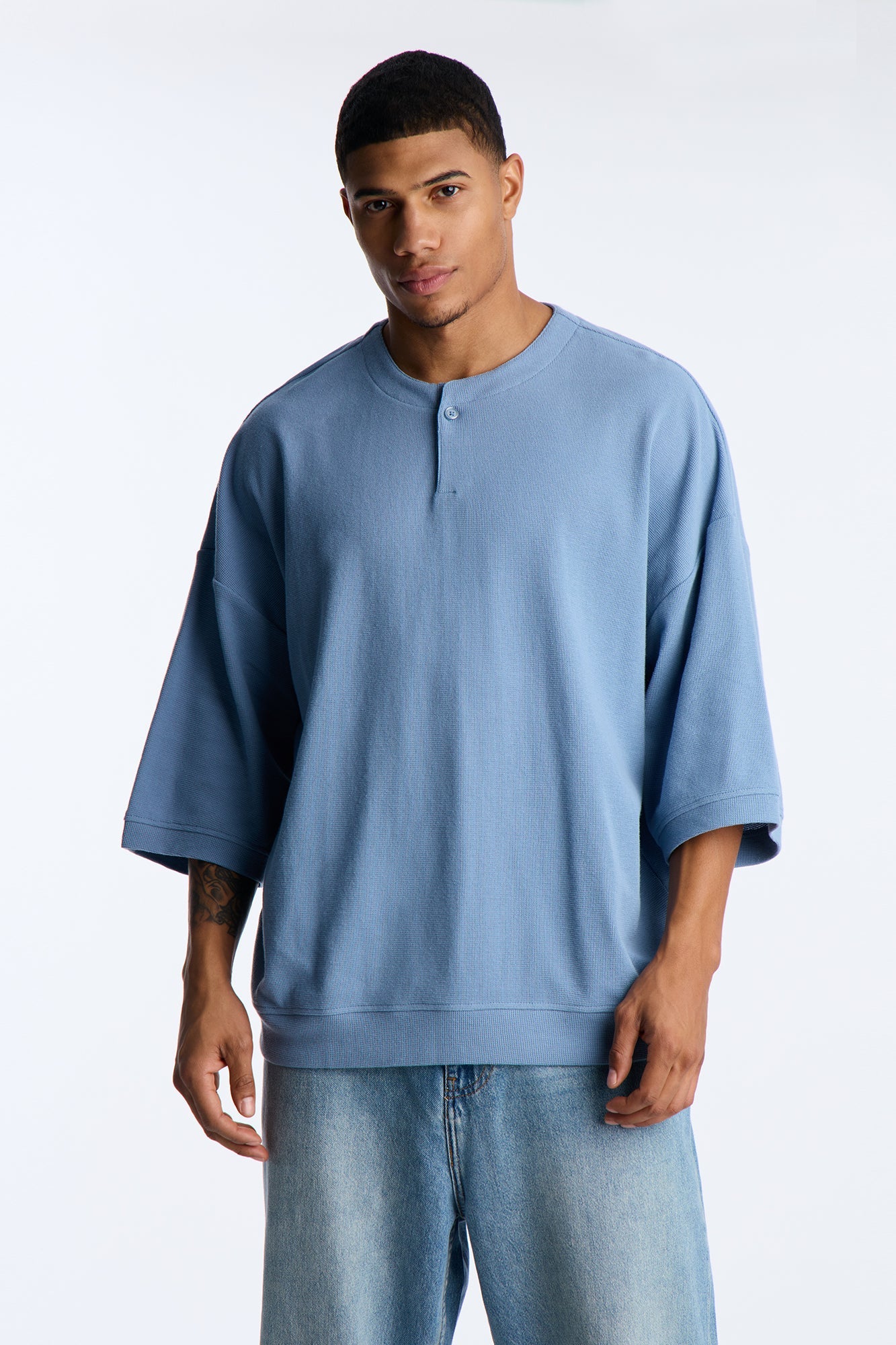 Relaxed Fit Classic Henley - Blue
