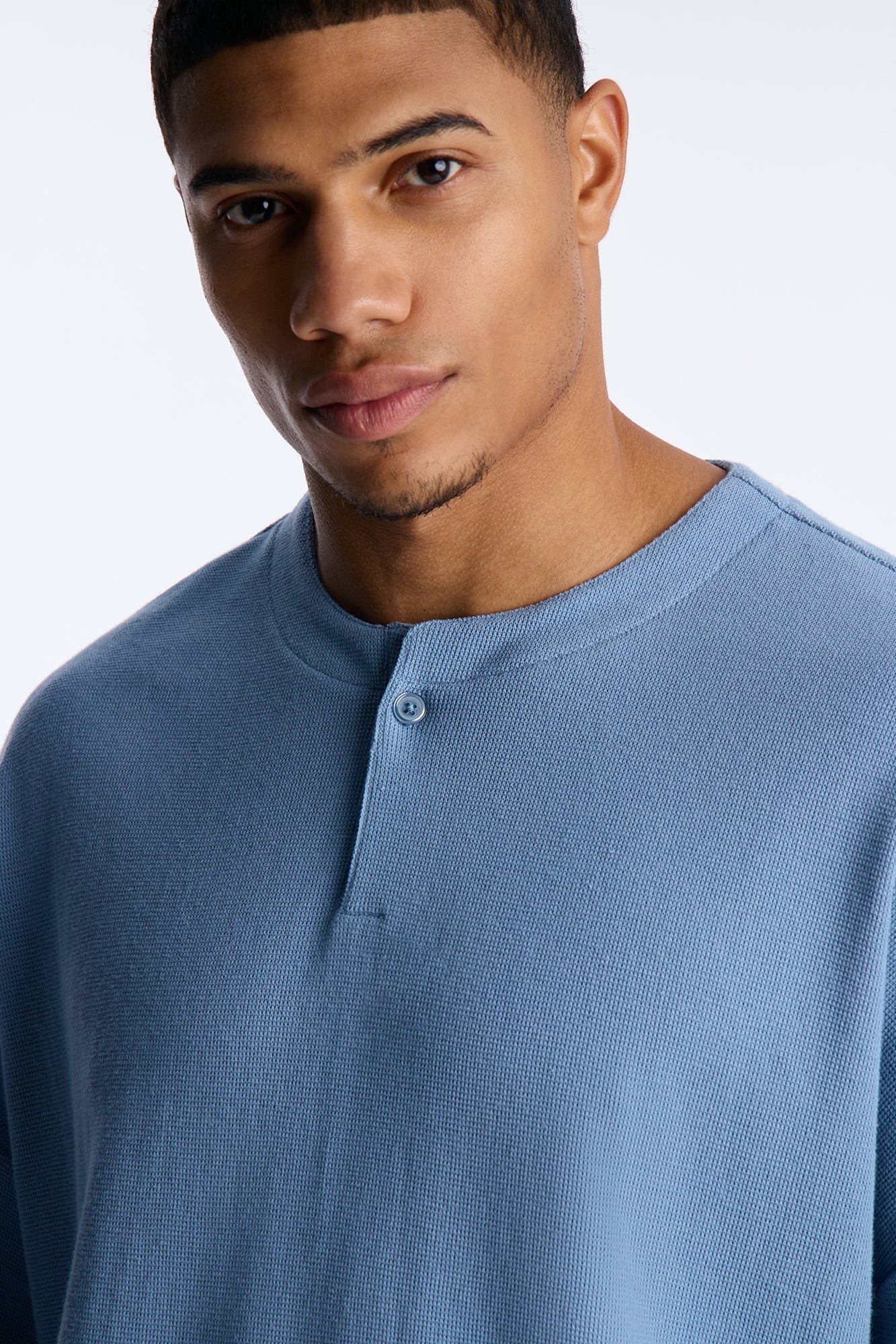 Relaxed Fit Classic Henley - Blue
