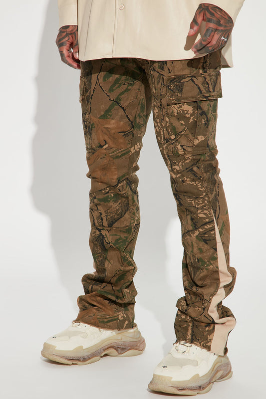 On The Hunt Skinny Flared Cargo Pants - Camouflage