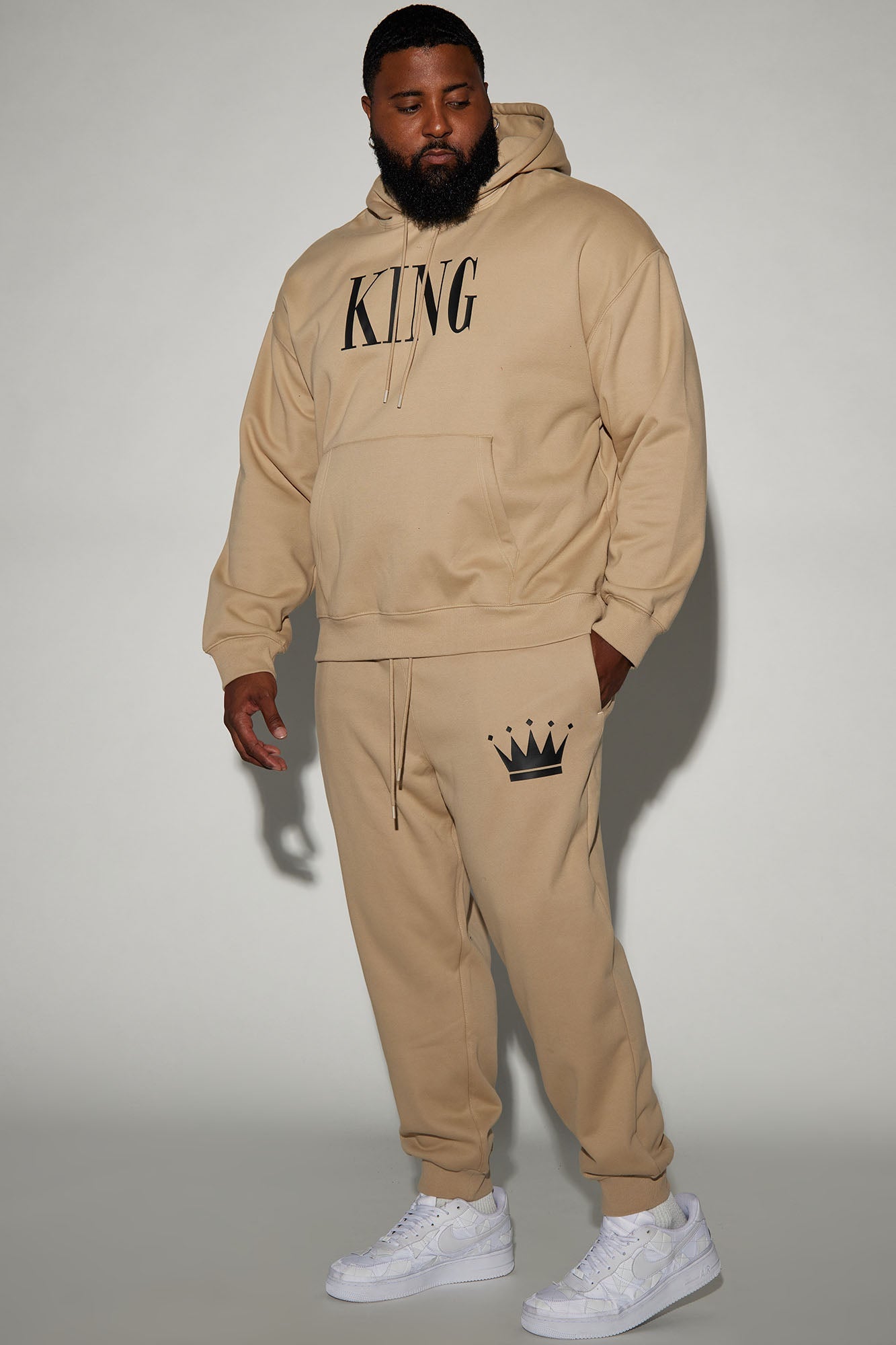 Family Goals King Jogger - Taupe