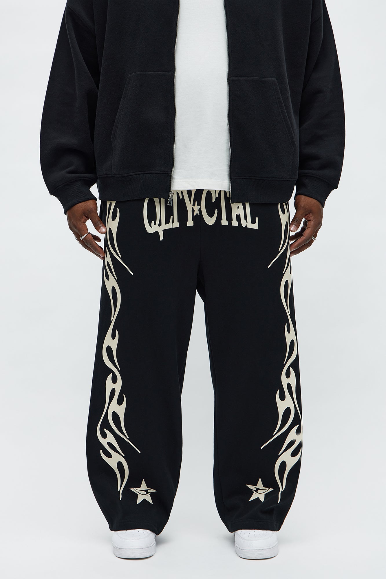 Relaxed Under Control Straight Sweatpants - Black