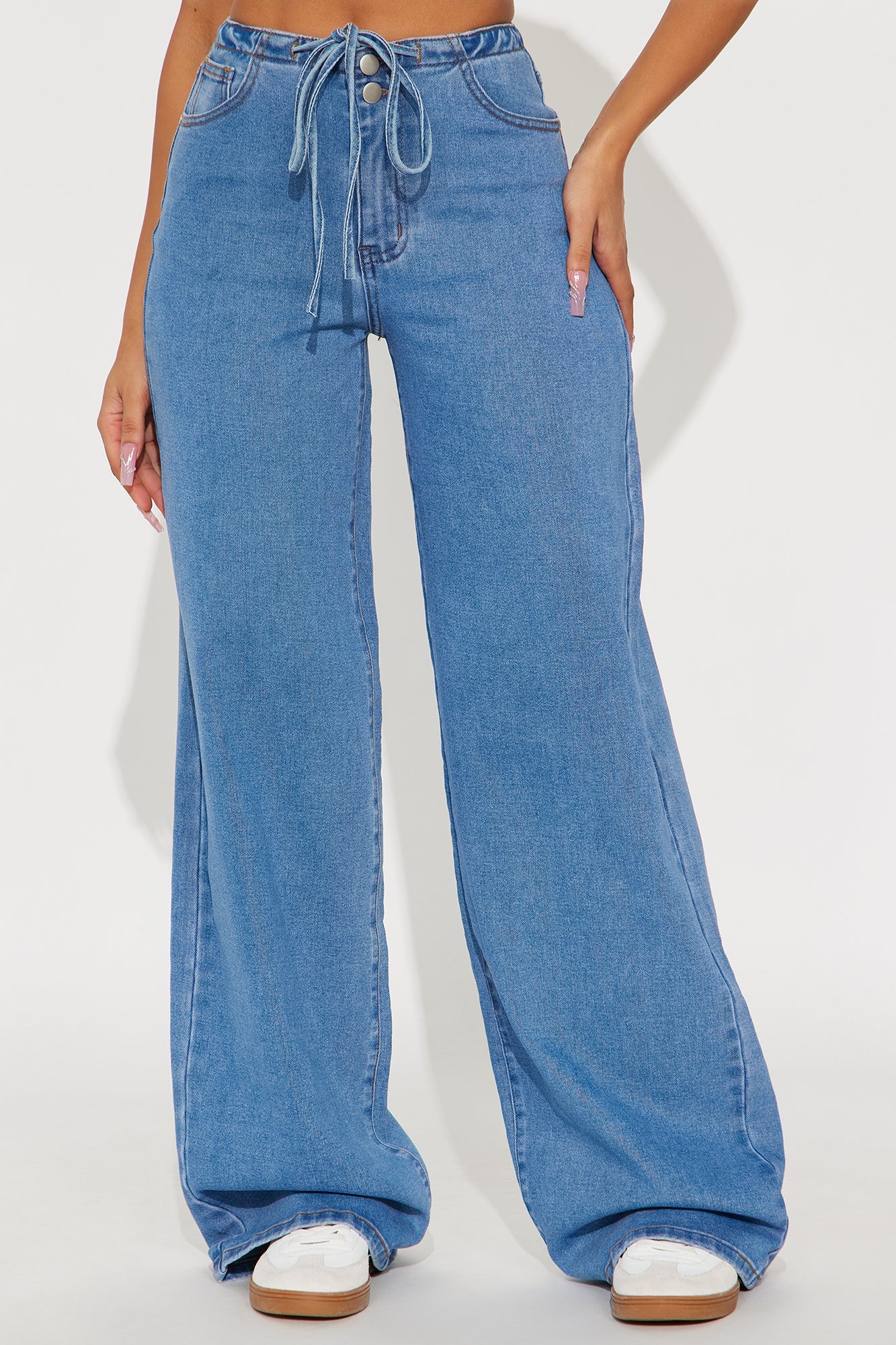 Downtown Toggle Wide Leg Jeans - Medium Blue Wash