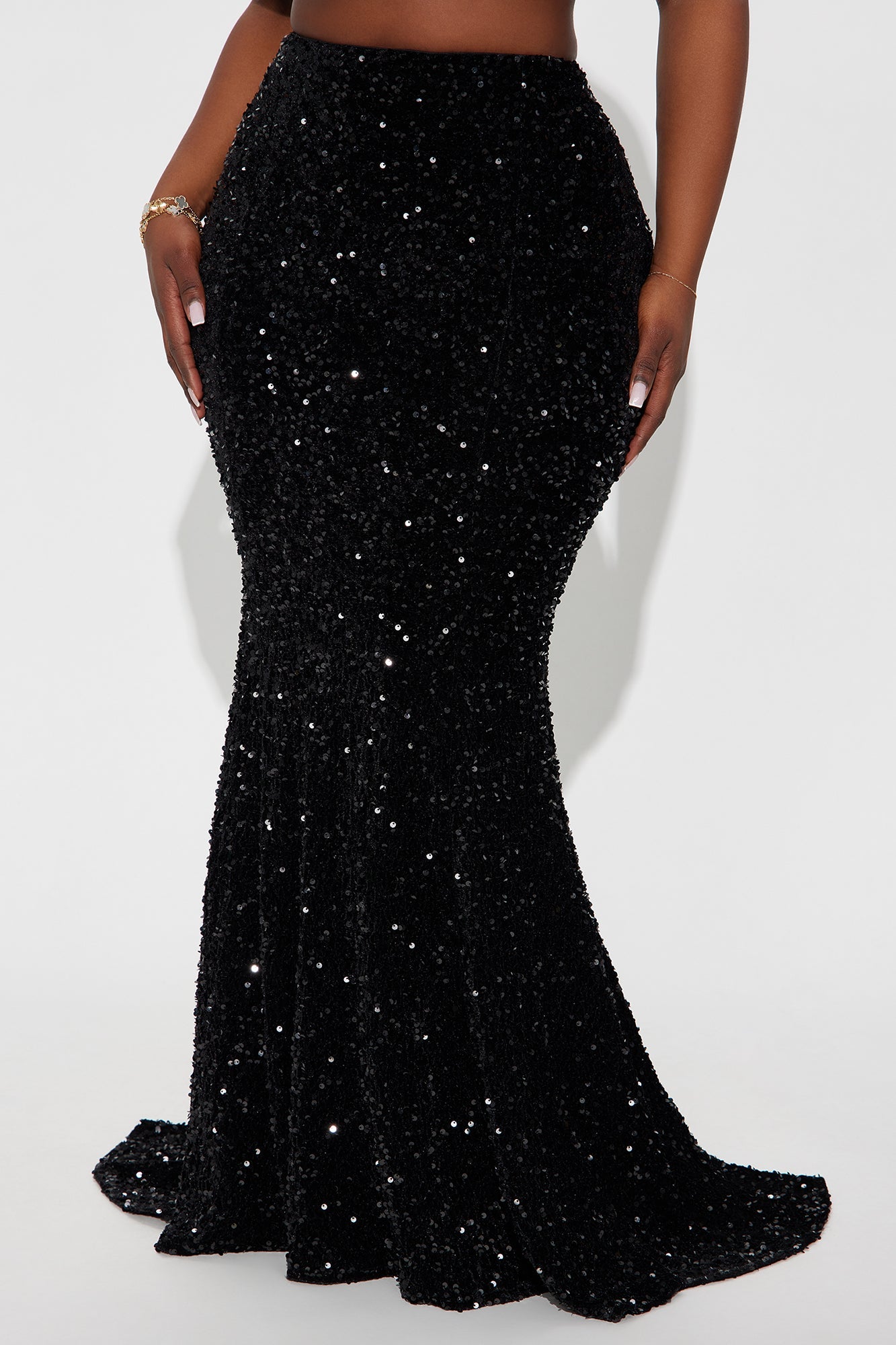 Steal The Night Sequin Maxi Skirt - Black