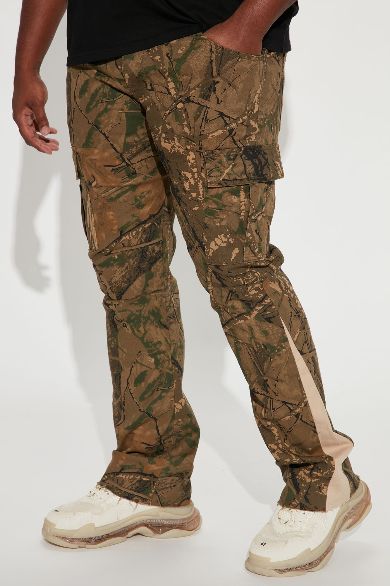 On The Hunt Skinny Flared Cargo Pants - Camouflage