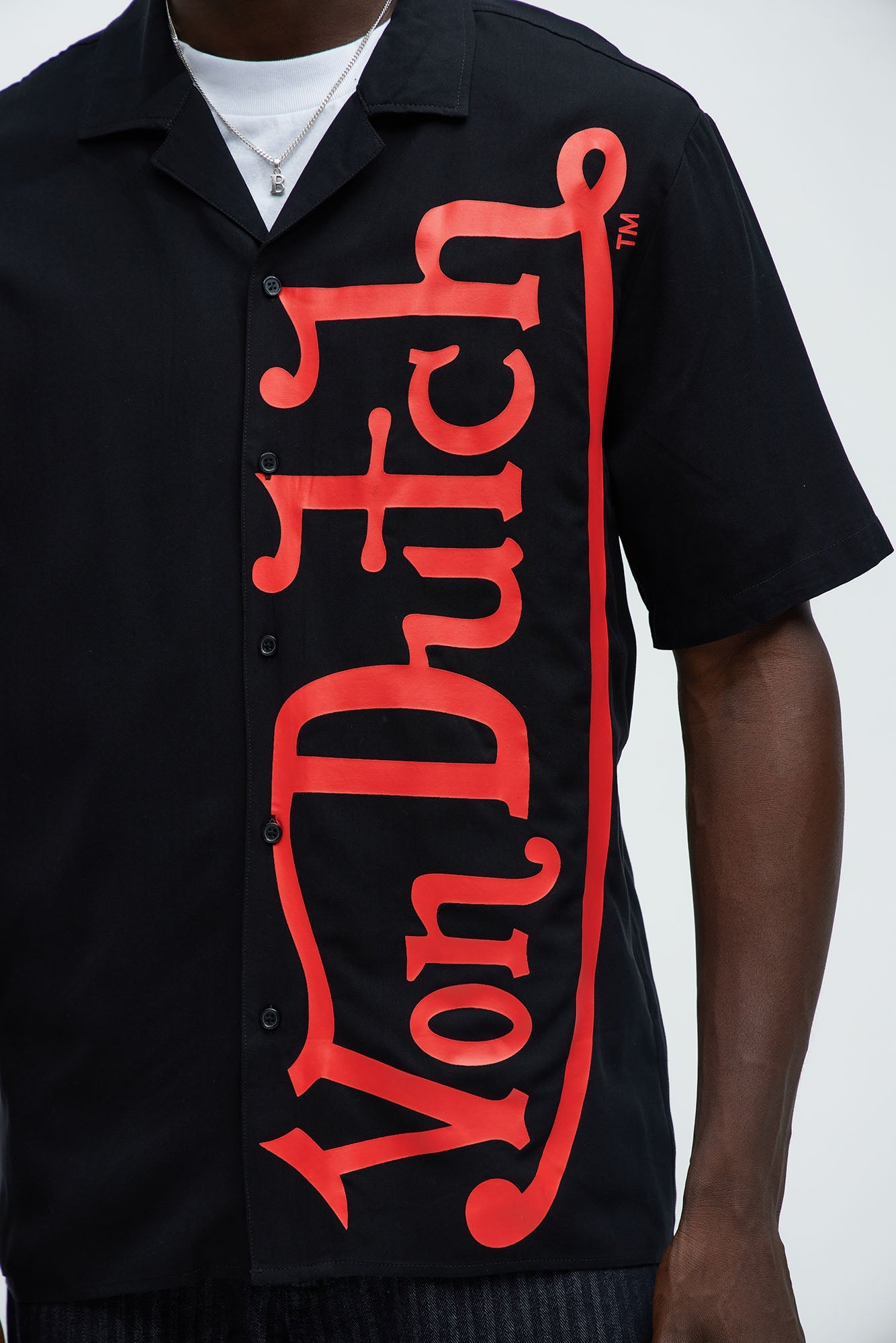 Von Dutch Oversized Red Font Shirt - Black