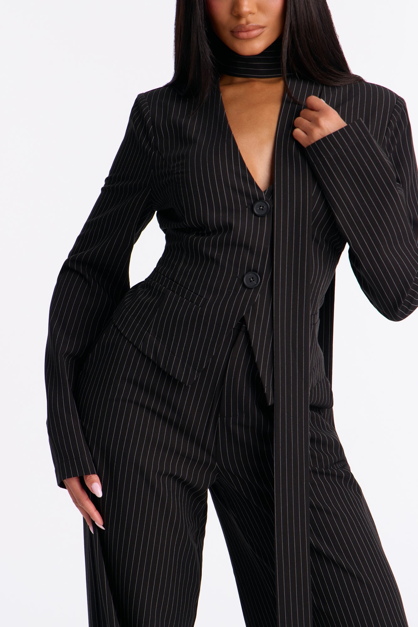 Baldwin Blazer Scarf Pant Set - Black/White