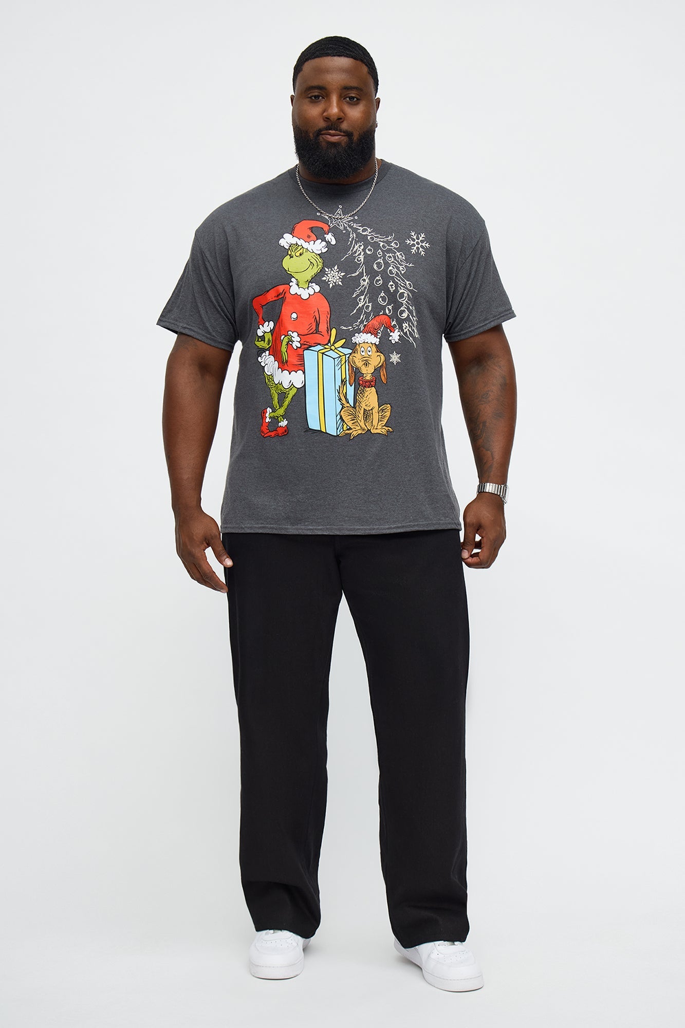 How The Grinch Stole Christmas And Max The Dog Short Sleeve Tee - Charcoal