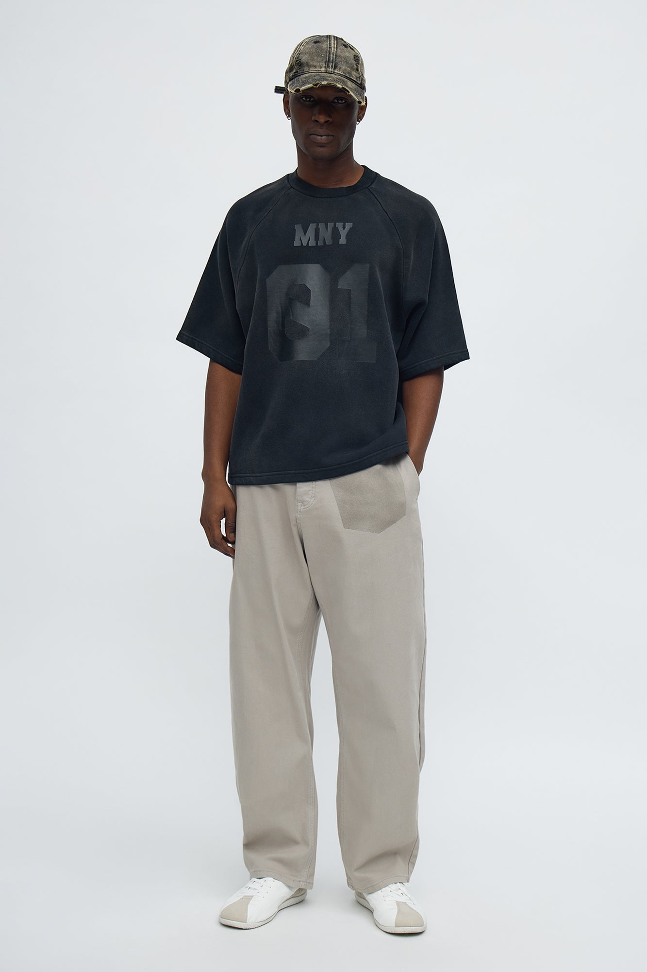 Money Short Sleeve Raglan Sweatshirt - Black