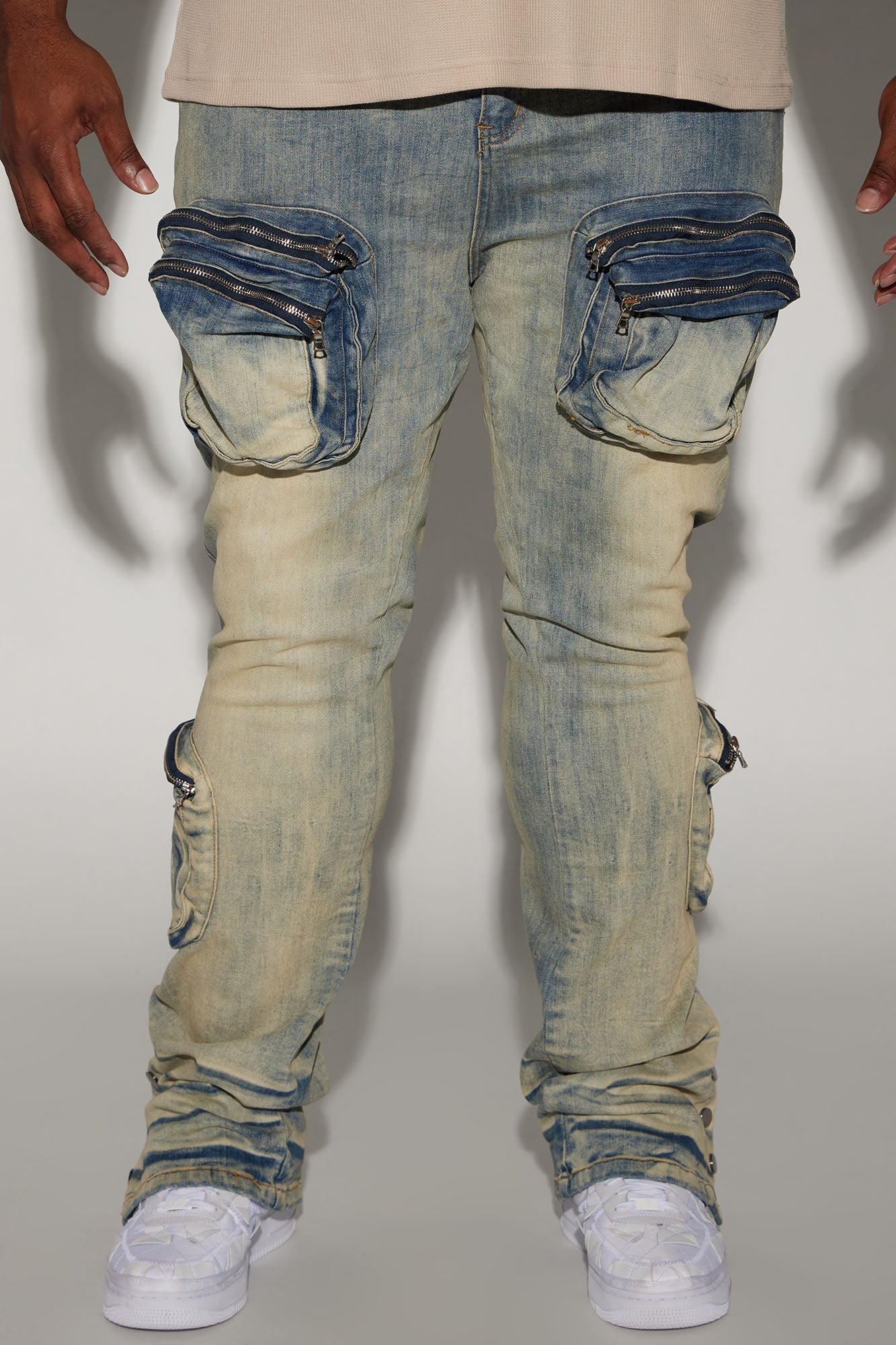 Round Up Stacked Skinny Flare Jeans - Light Wash