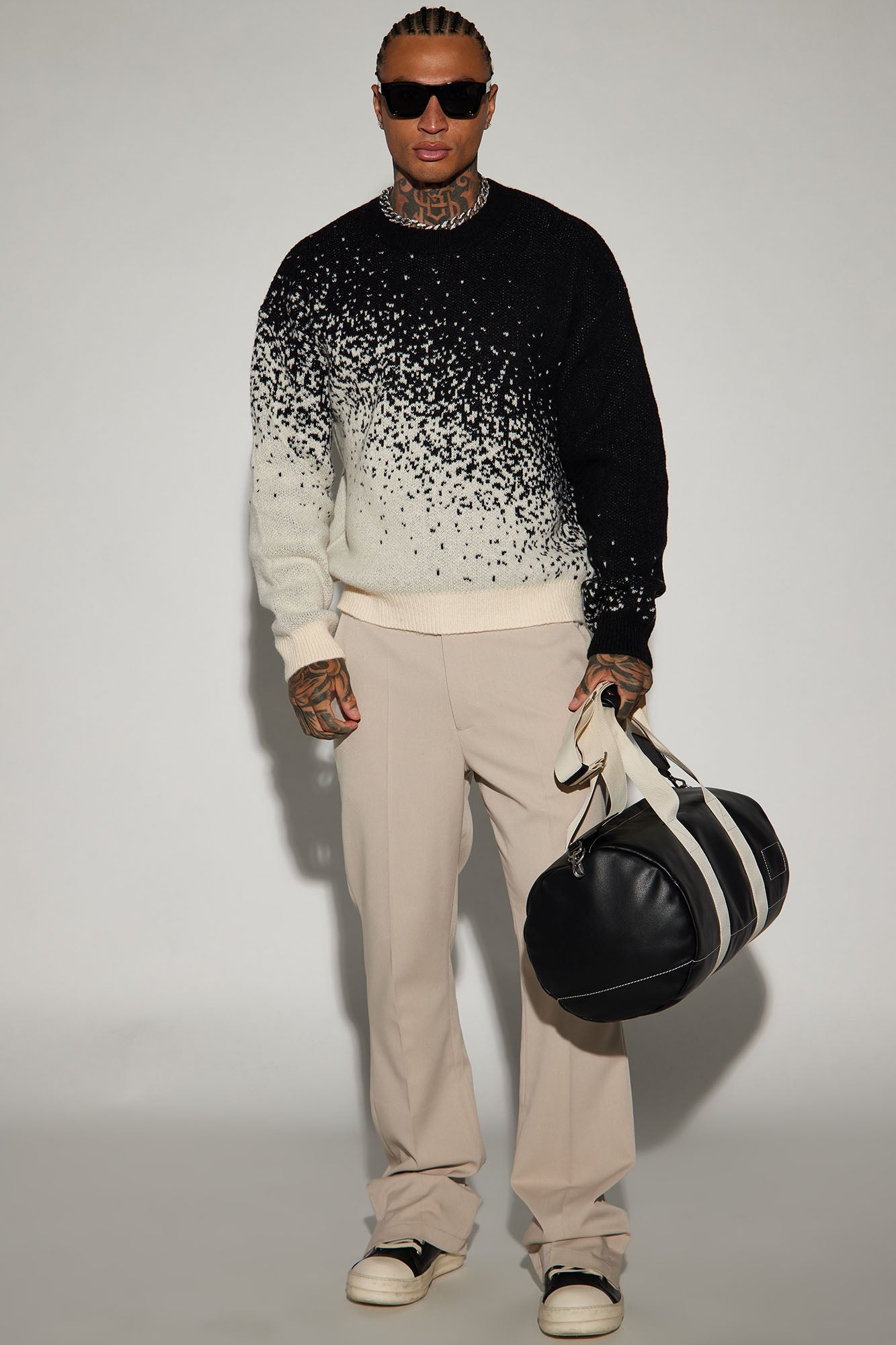 Relaxed Fit Two Tone Crewneck Sweater - Black/combo