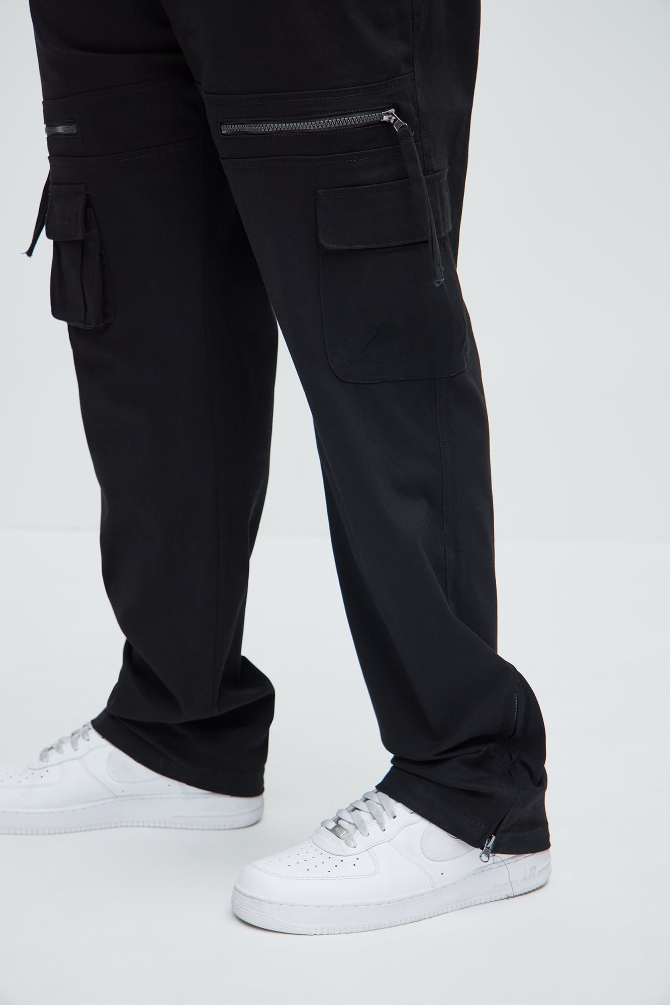 Camera Flash On Cargo Pants - Black