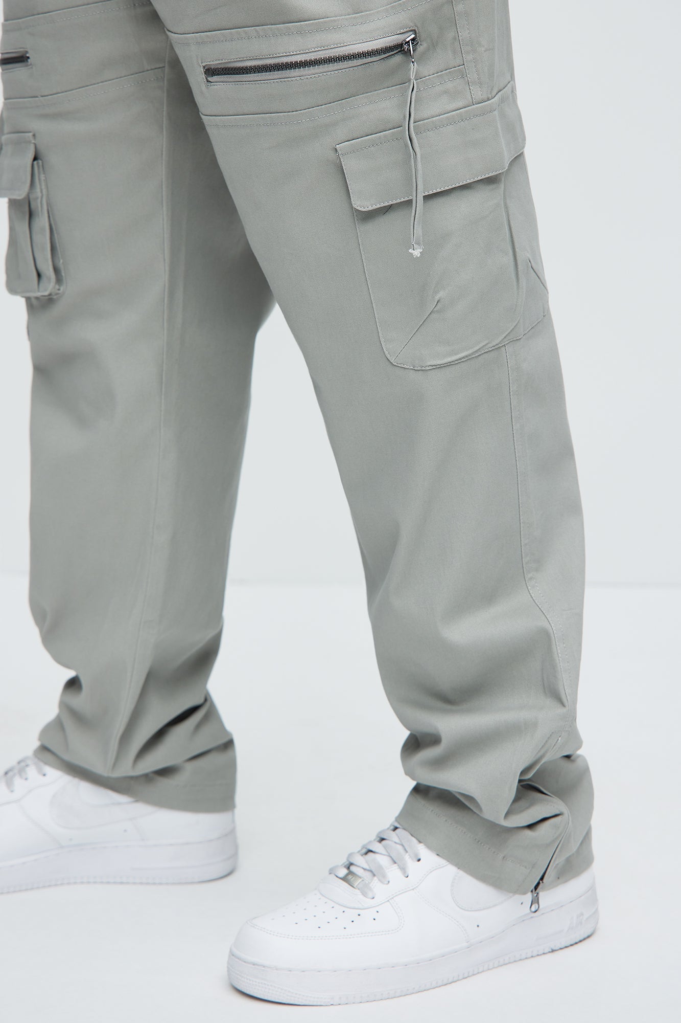 Camera Flash On Cargo Pants - Grey