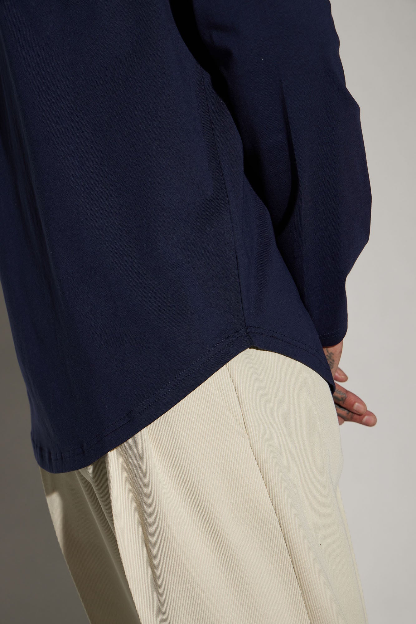 Essential Long Sleeve Scallop Tee - Navy