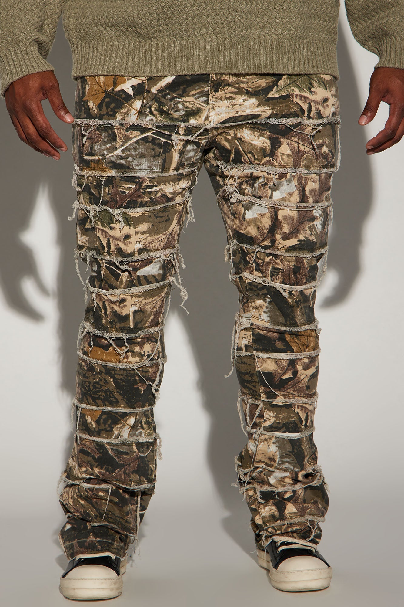 All Around Fray Stacked Skinny Flare Pants - Brown/combo