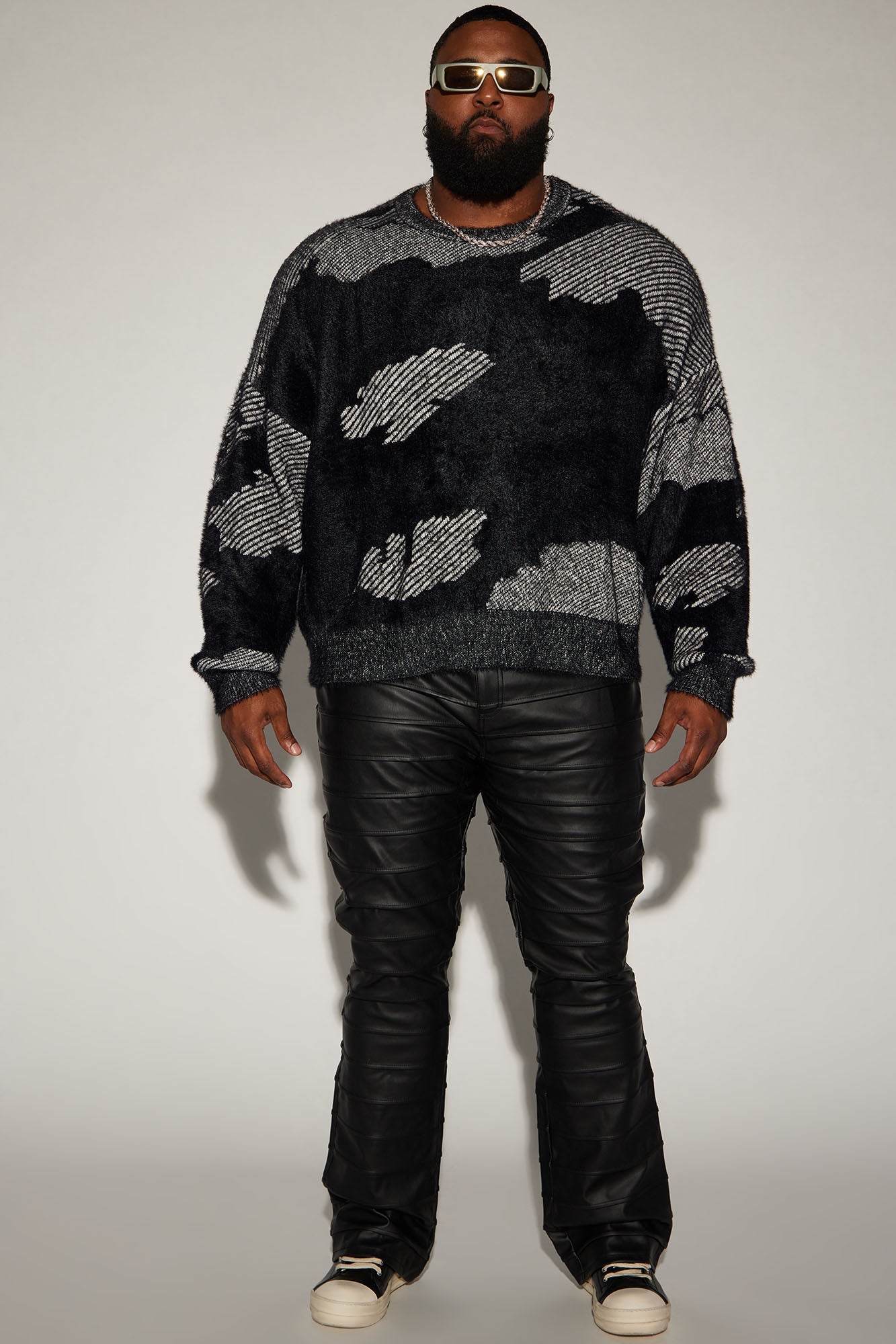 Fuzzy Textured Crewneck Sweater - Black/combo