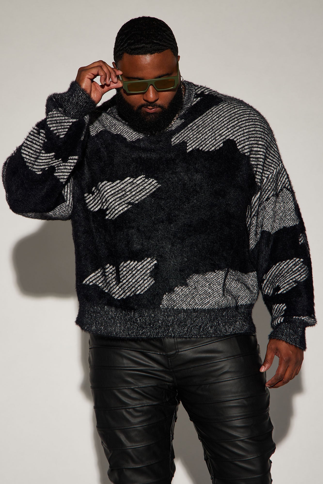Fuzzy Textured Crewneck Sweater - Black/combo