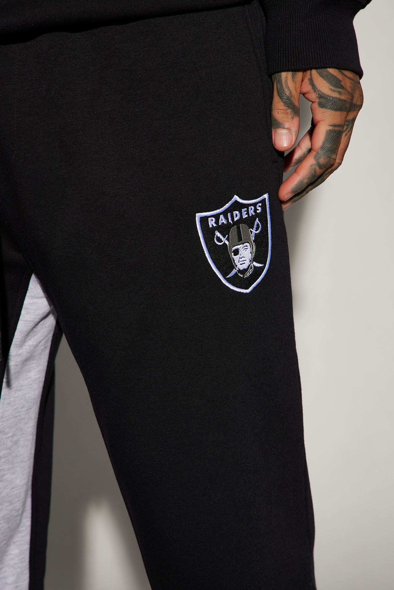 Raiders Chill Time Sweatpant - Black