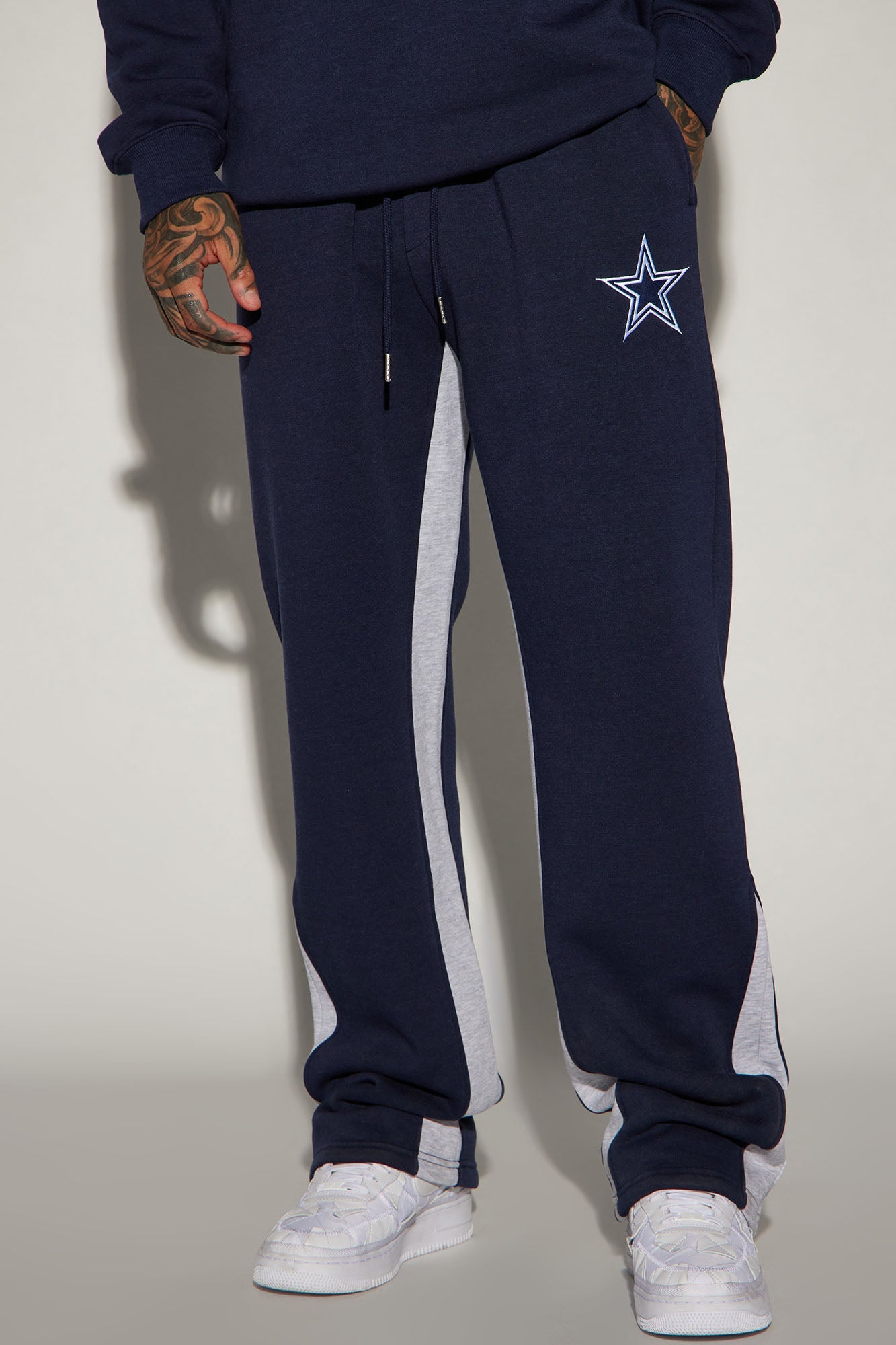 Cowboys Chill Time Sweatpant - Navy