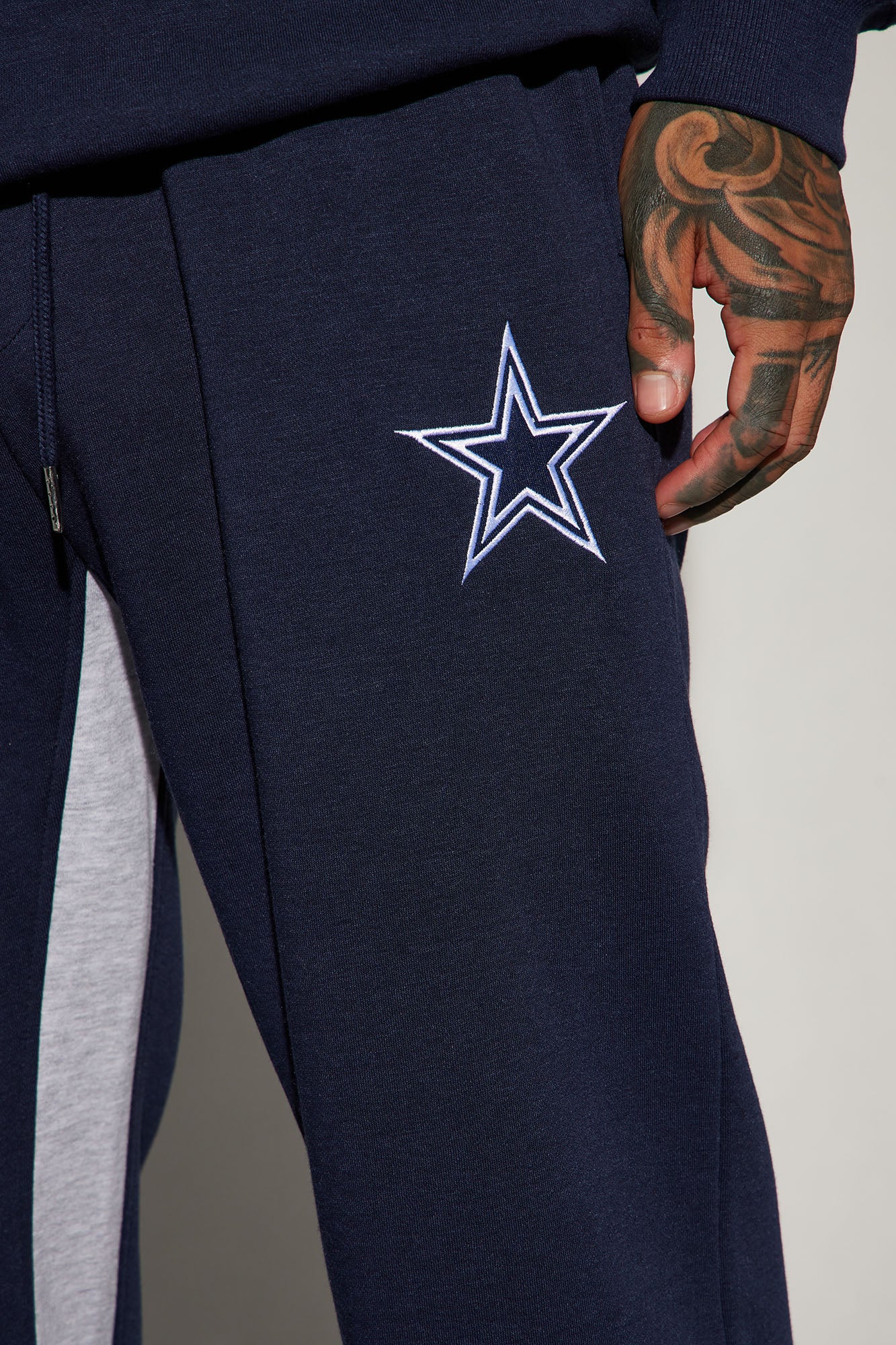 Cowboys Chill Time Sweatpant - Navy