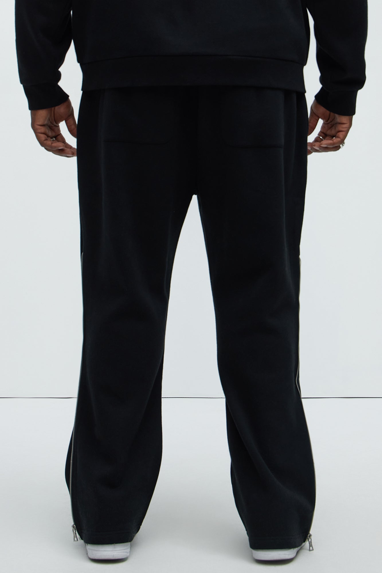 Tyson Stay Away Relaxed Flare Sweatpants - Black