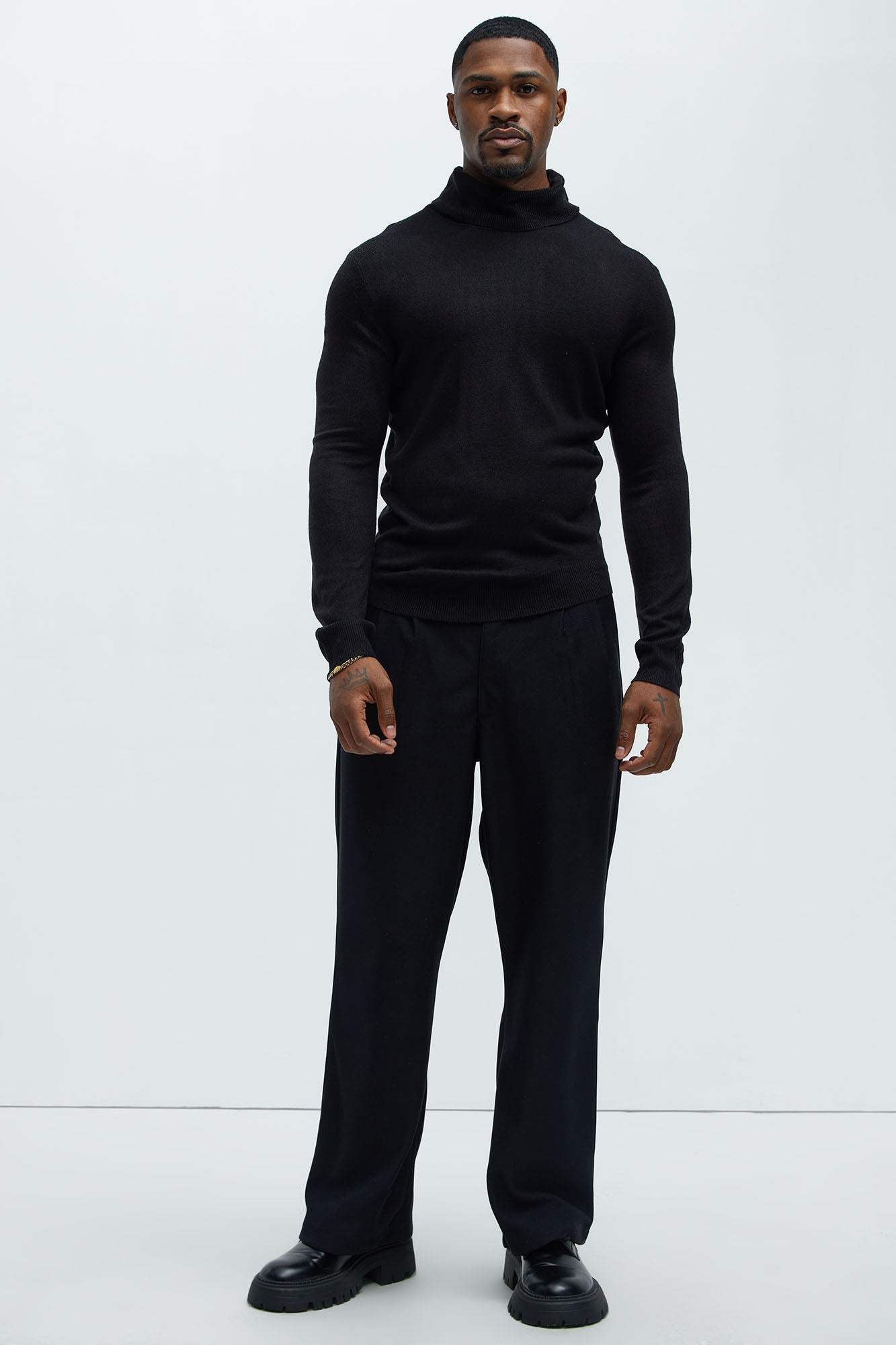 DeAngelo Turtleneck Sweater - Black