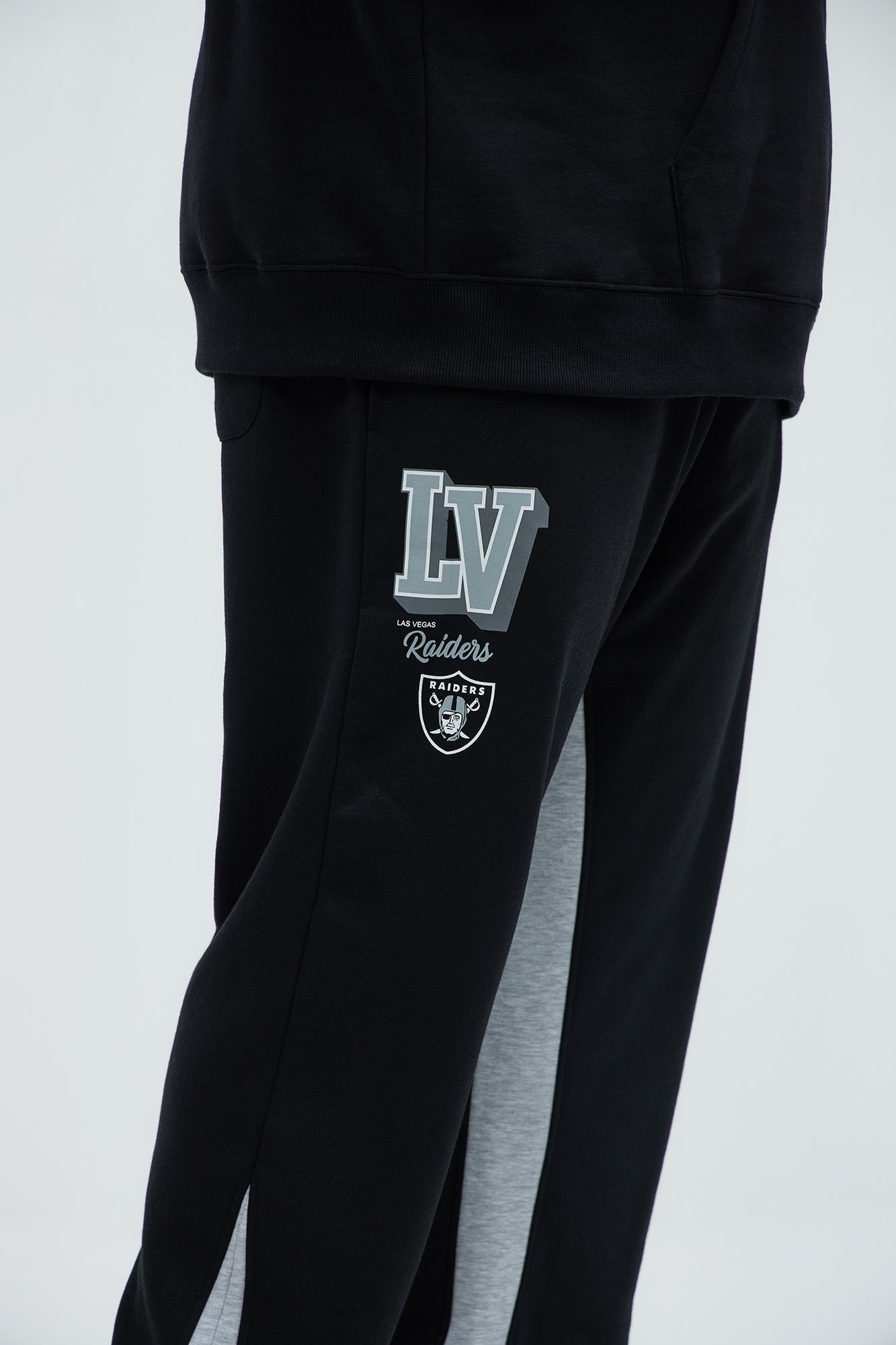 Raiders Bold Flare Sweatpants - Black