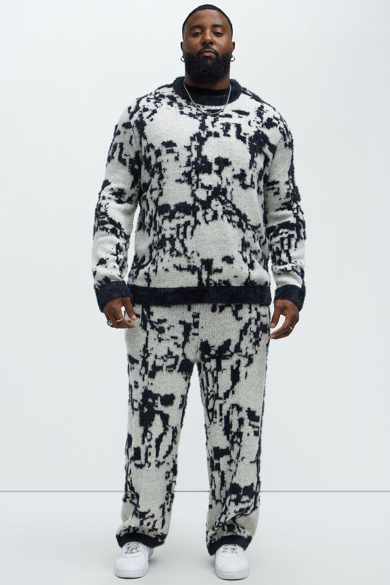 Sparrow Crewneck Sweater - Black