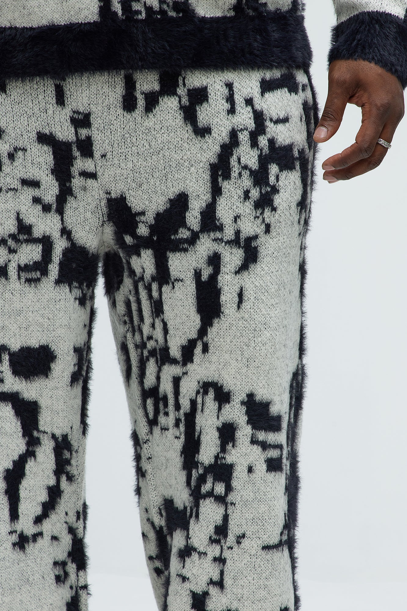 Sparrow Sweater Pants - Black