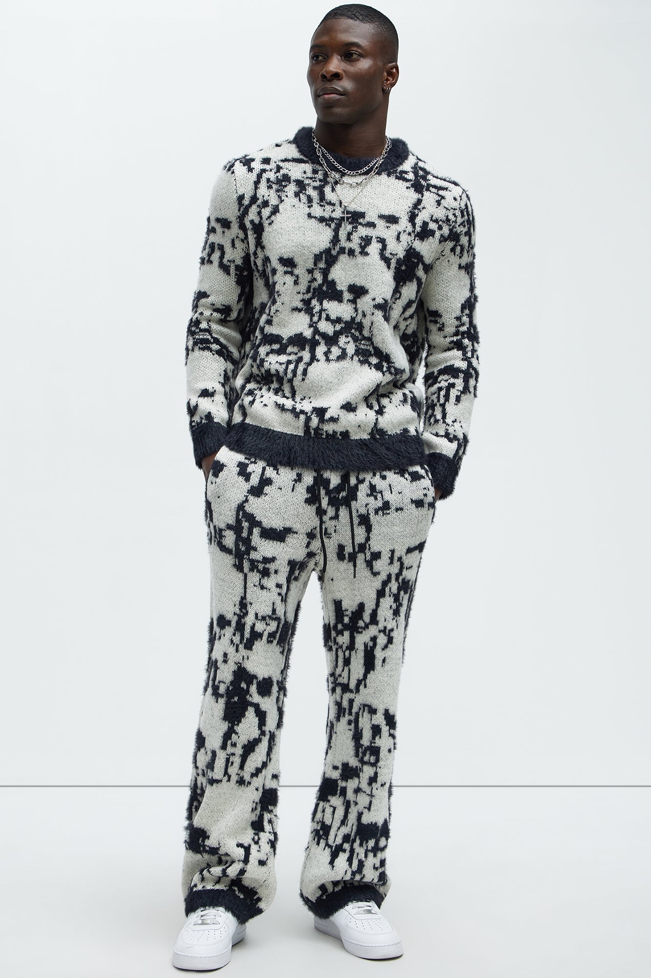 Sparrow Sweater Pants - Black