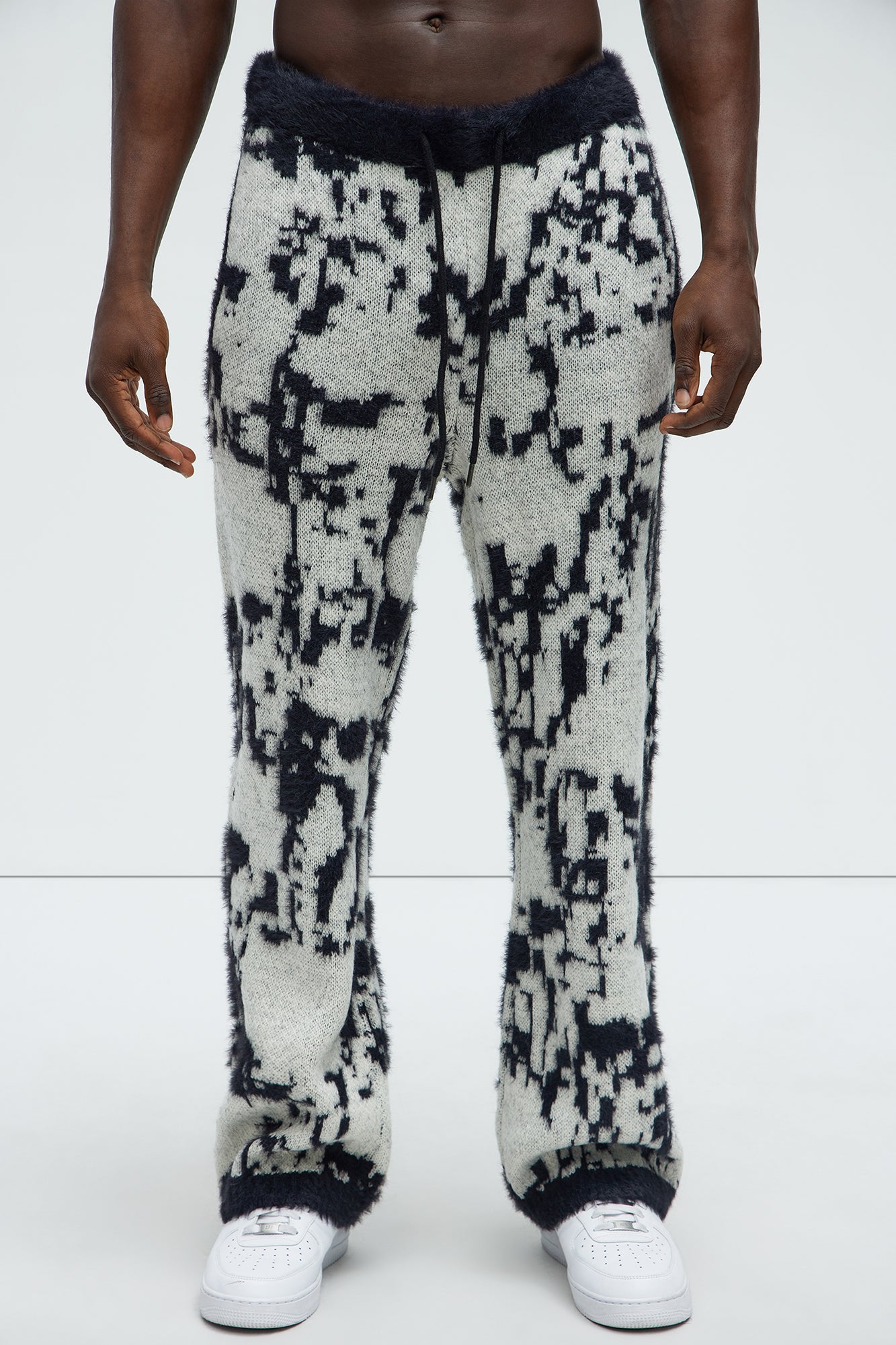 Sparrow Sweater Pants - Black