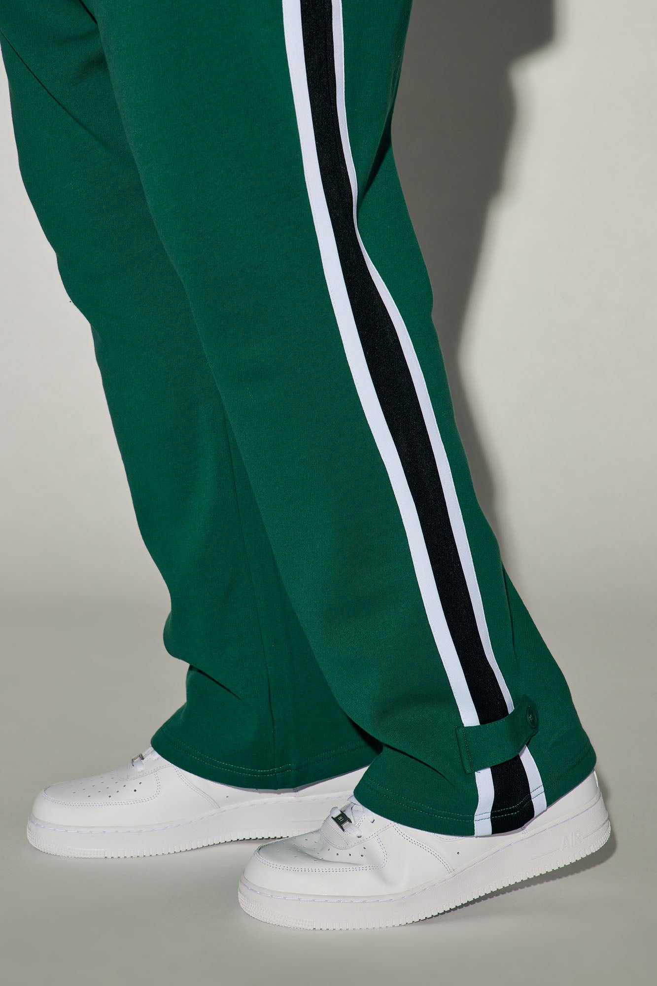 Brantley Straight Sweatpant - Green