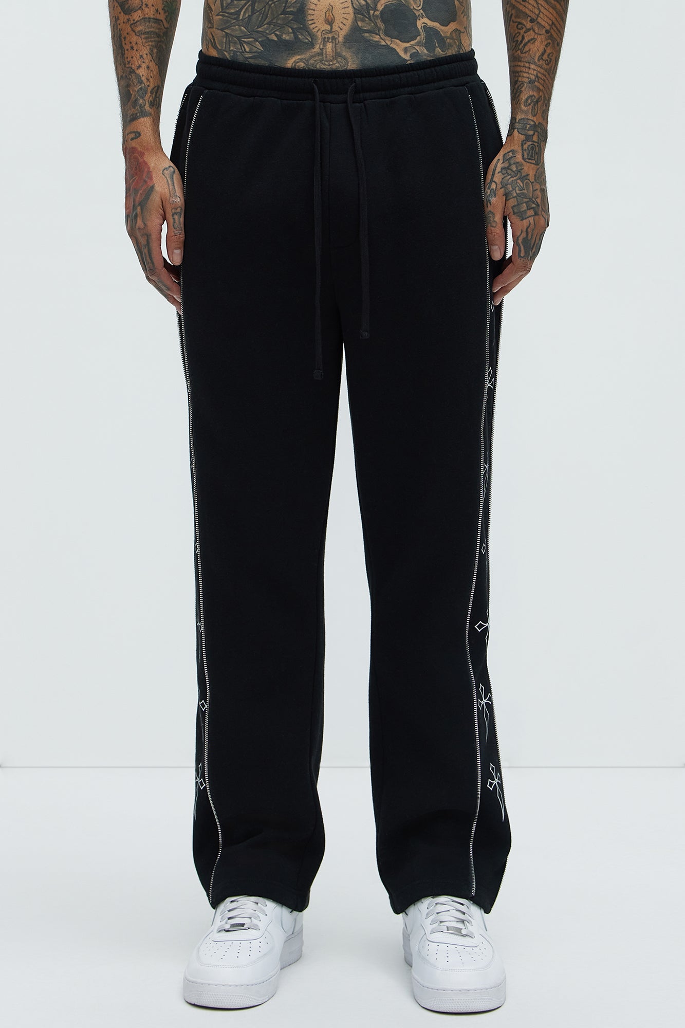 Tyson Cross Straight Sweatpants - Black
