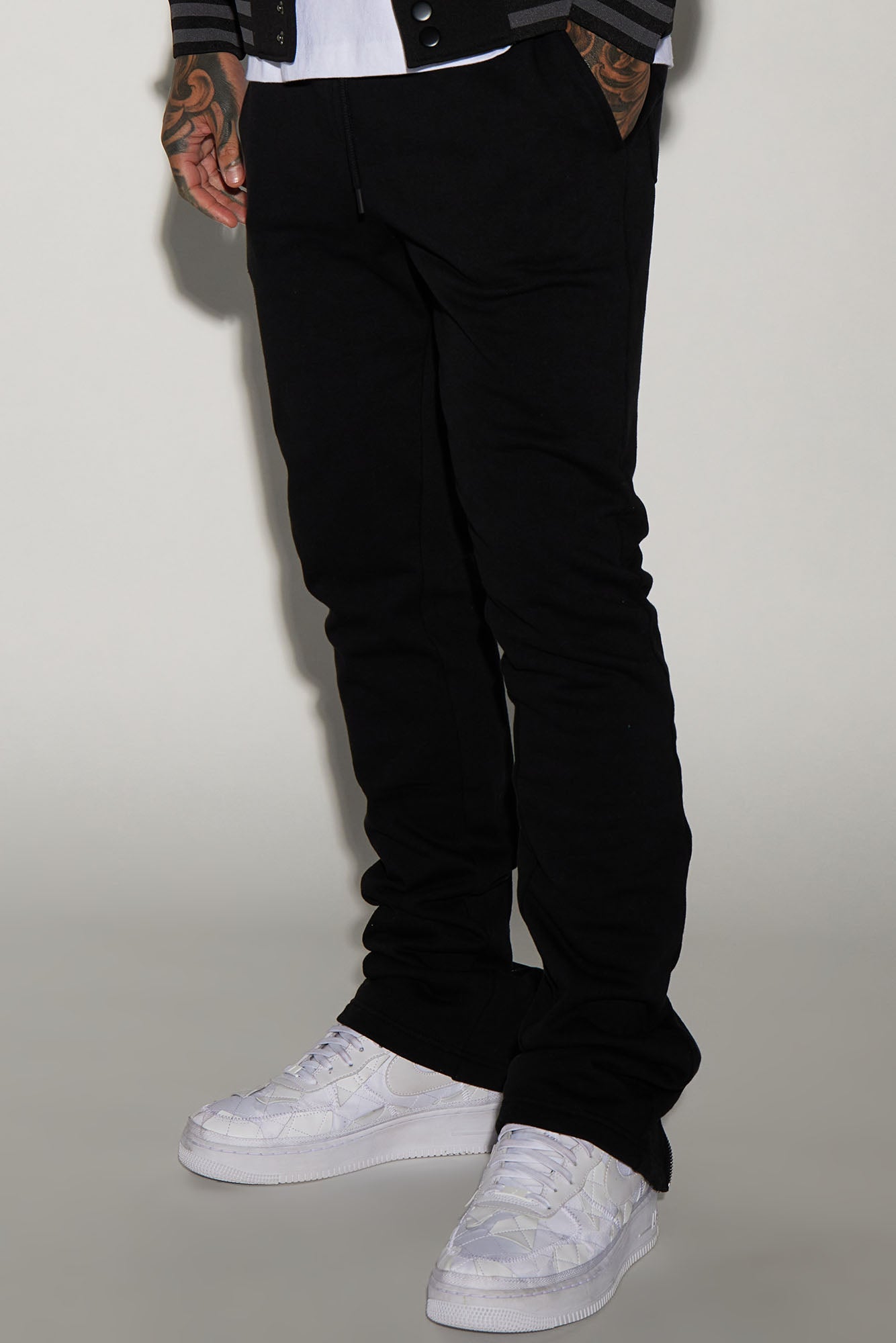 Tyson Back Zipper Skinny Flared Sweatpants - Black