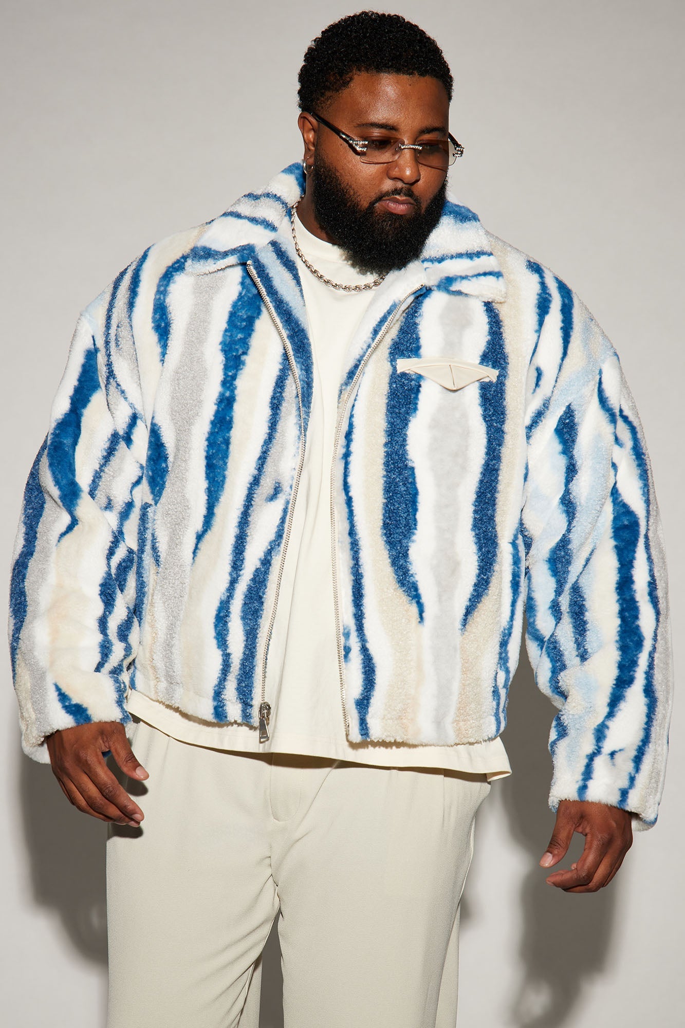 Fuzzy Feeling Cropped Jacket - Blue/combo