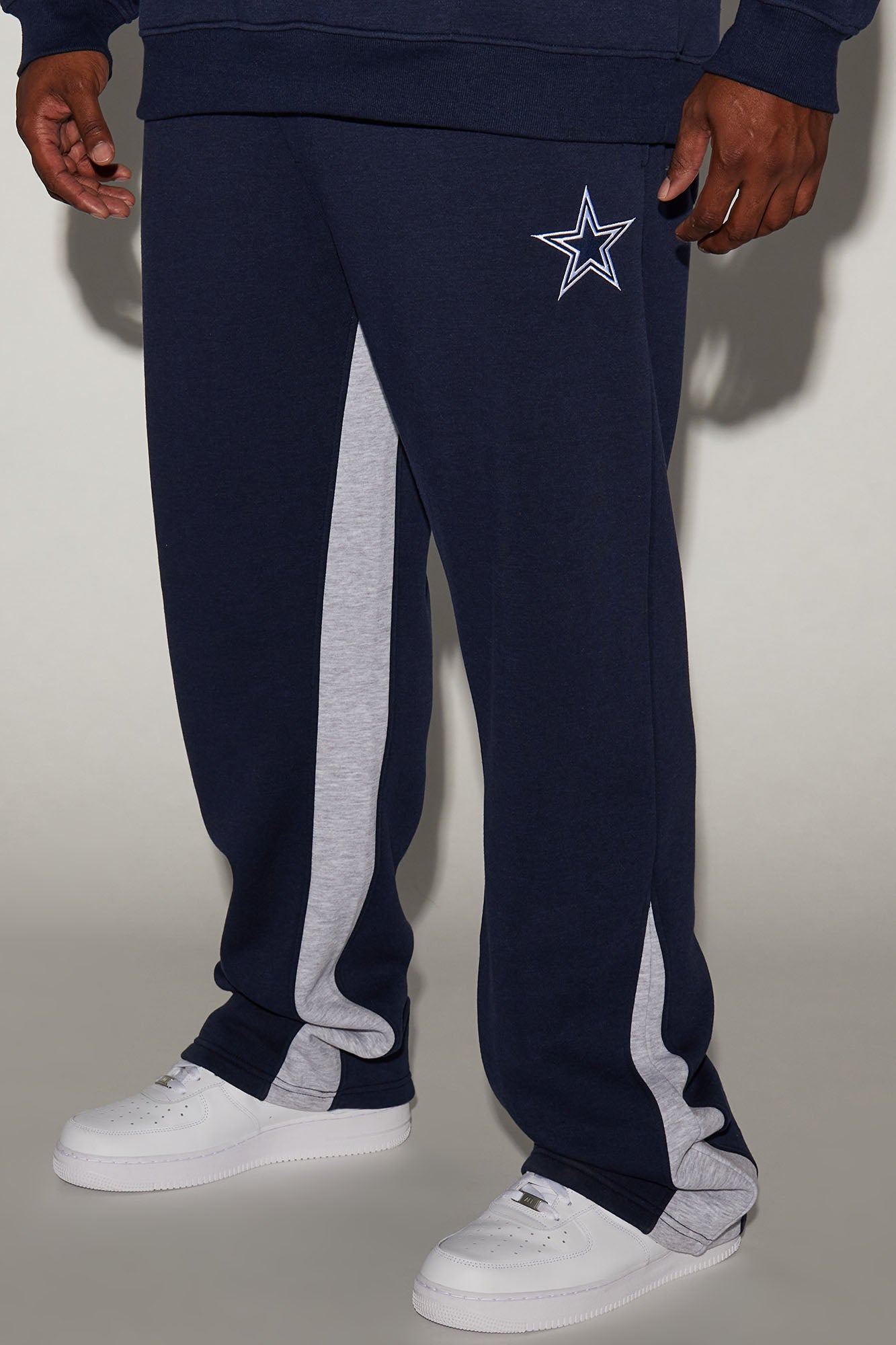 Cowboys Chill Time Sweatpant - Navy