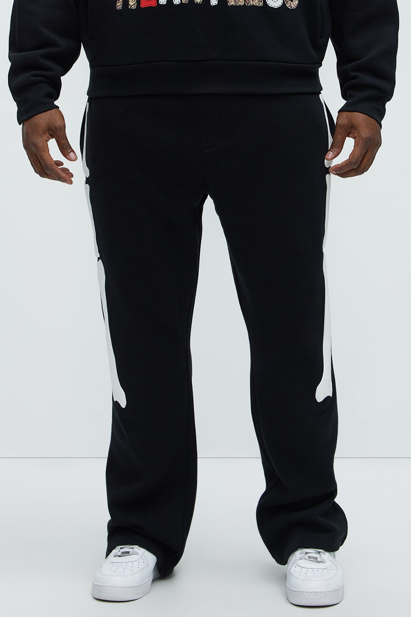 Tyson Bones Skinny Flare Sweatpants - Black
