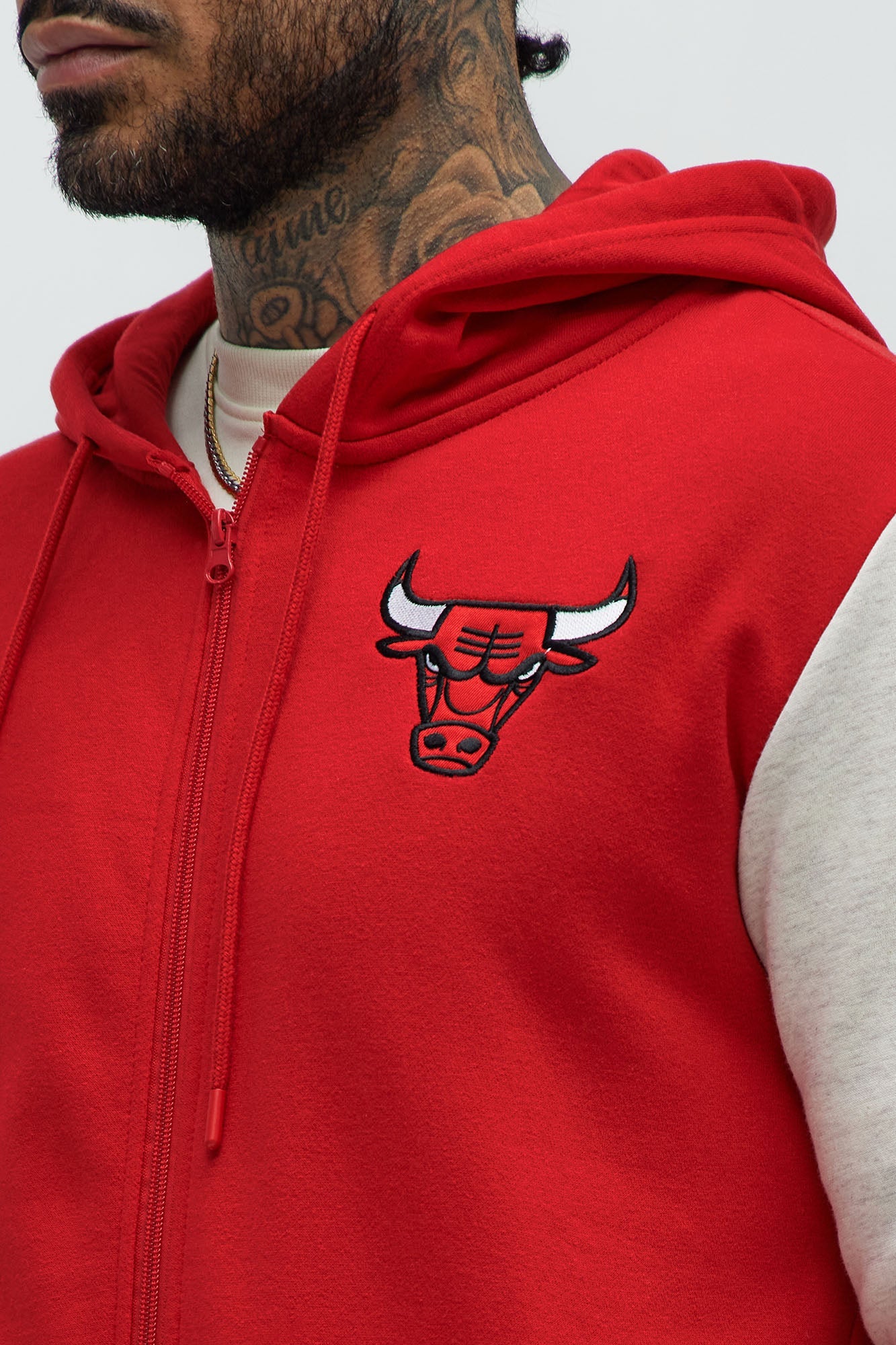 Bulls Above The Rim Zip Up Hoodie - Red