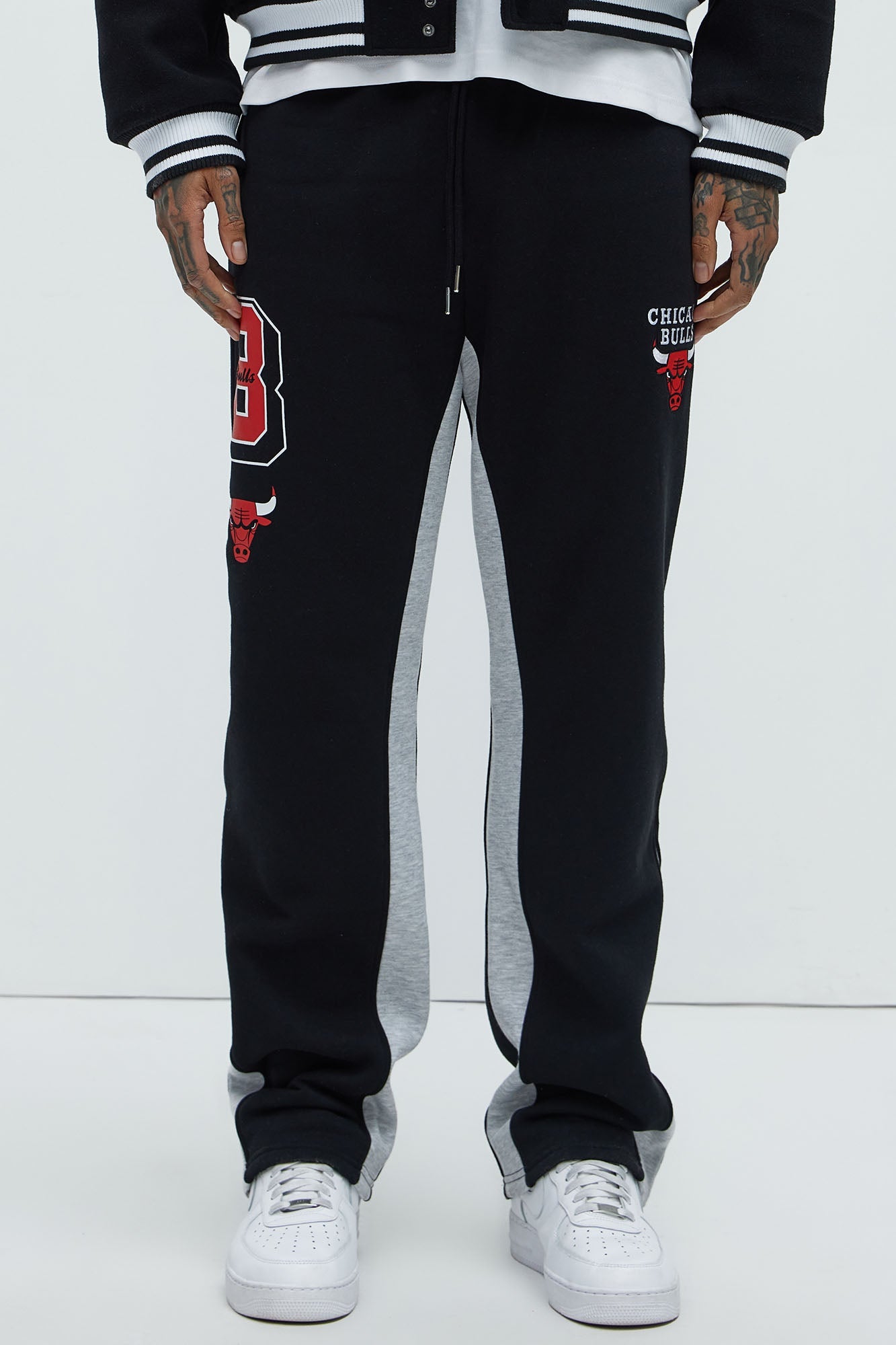 Bulls Backboard Skinny Flare Sweatpants - Red/Black
