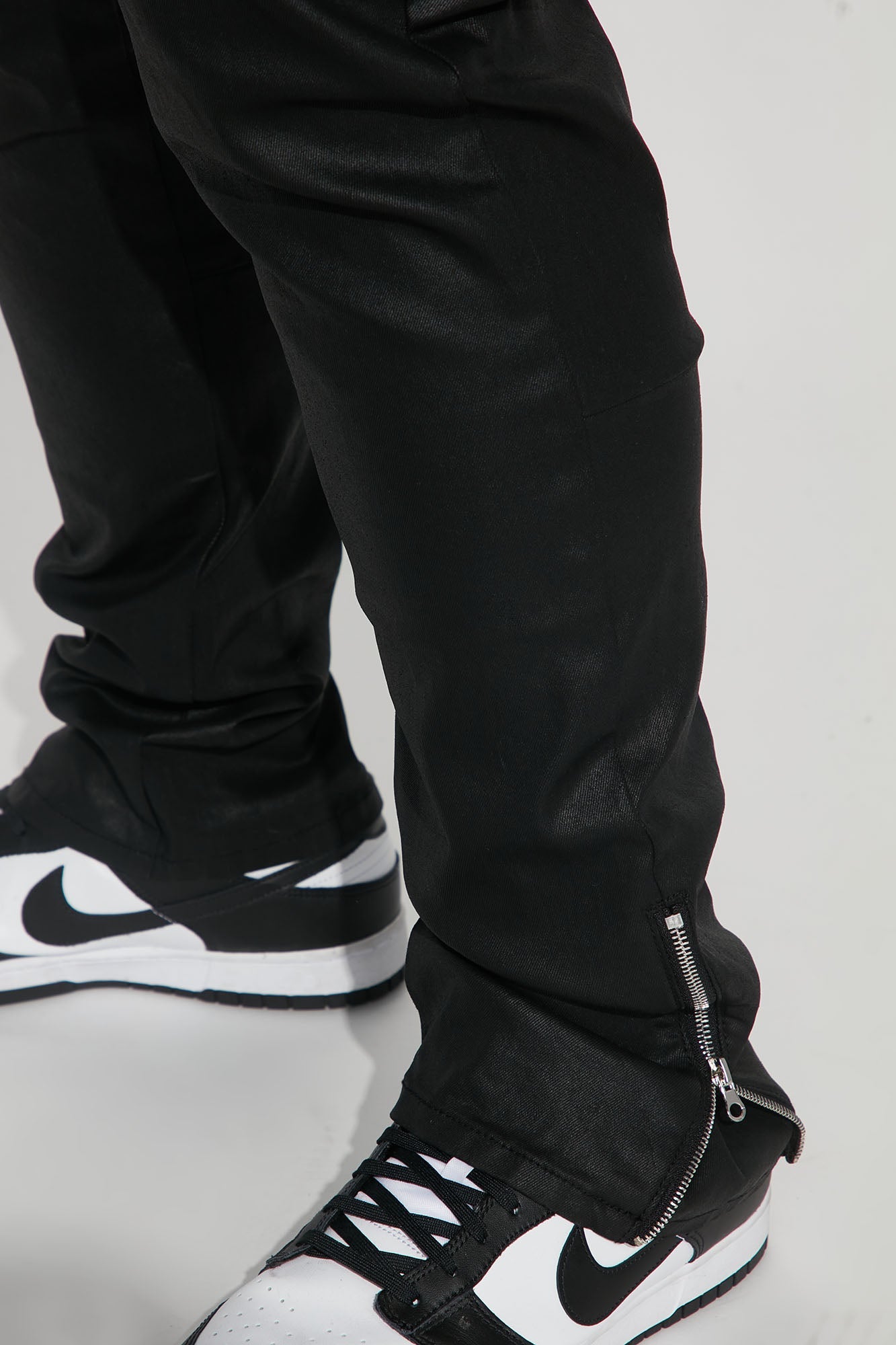 Keeping It Cool Waxed Skinny Pants - Black