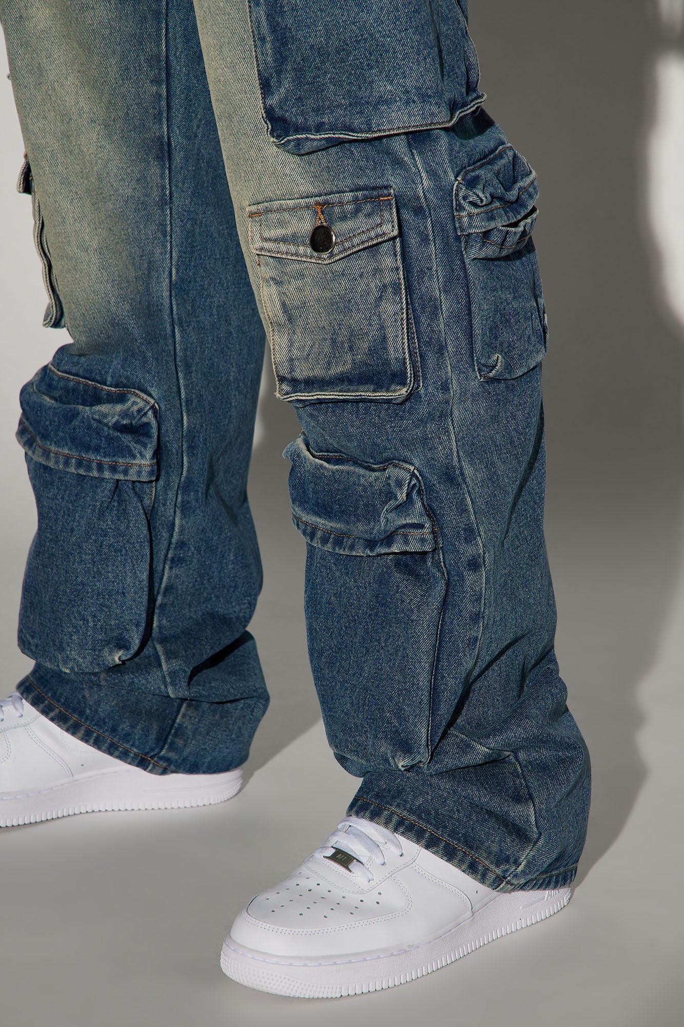 Stay Looking Rigid Straight Carpenter Jeans - VintageBlueWash