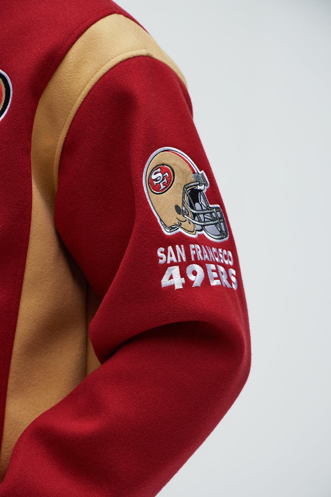 49ers Air Supremacy Jacket - Gold/Red