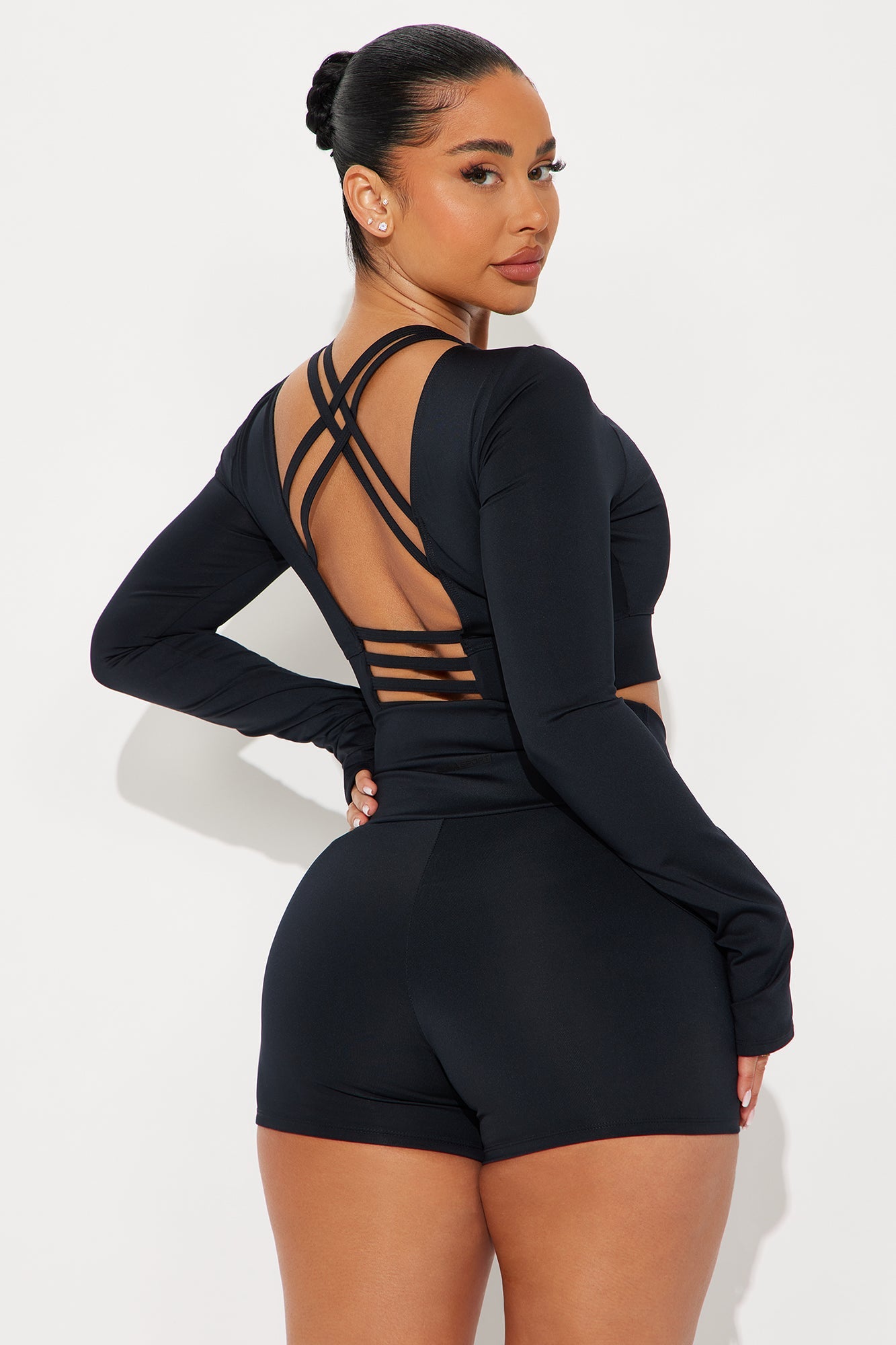 Pointe Play Elevate Active Top - Black