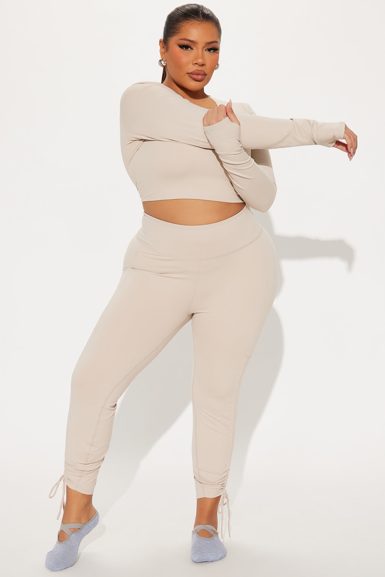 Extend Super Soft Active Capri Legging - Light Taupe