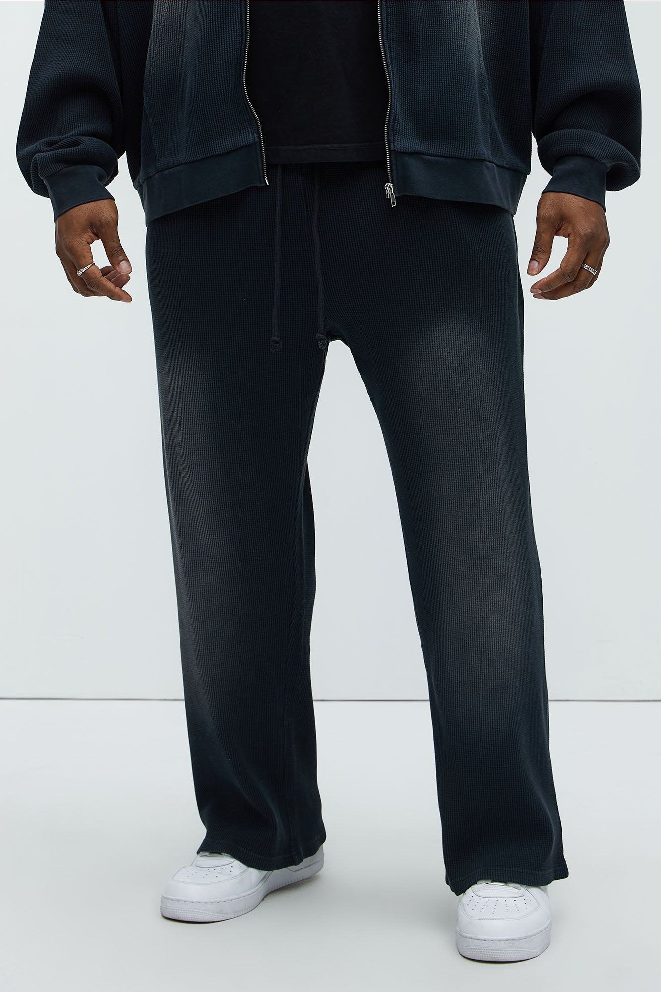 Modern Wash Sweatpants - Black